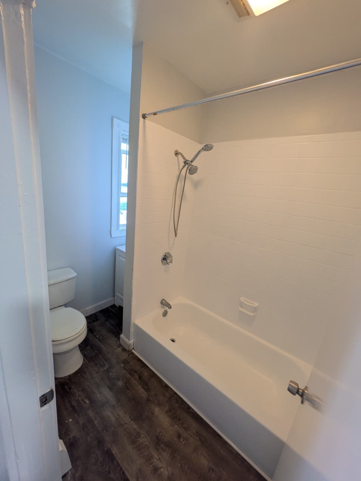 156 Talbot Ave # 2