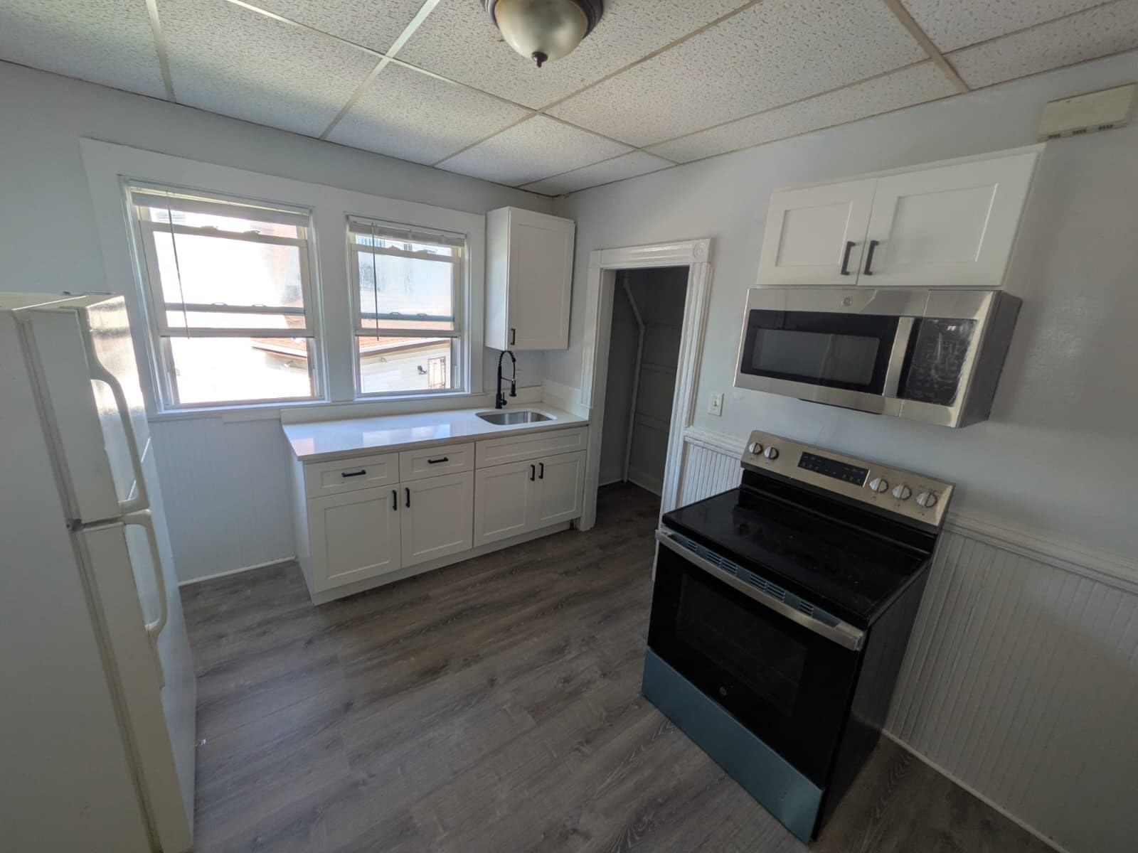 156 Talbot Ave # 2