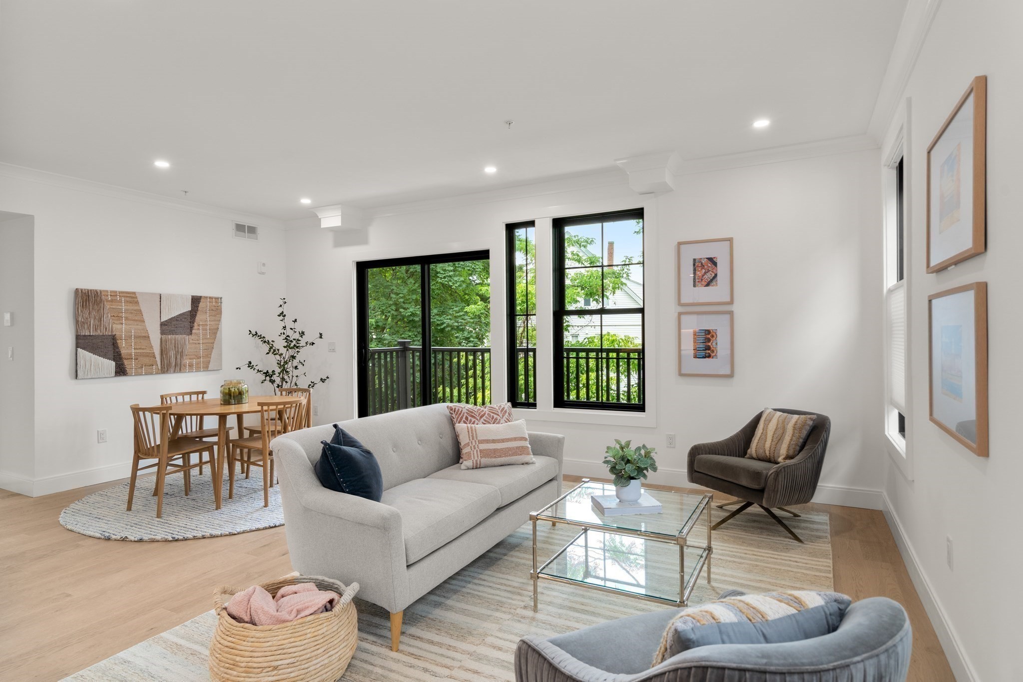 228 Washington Street # 4