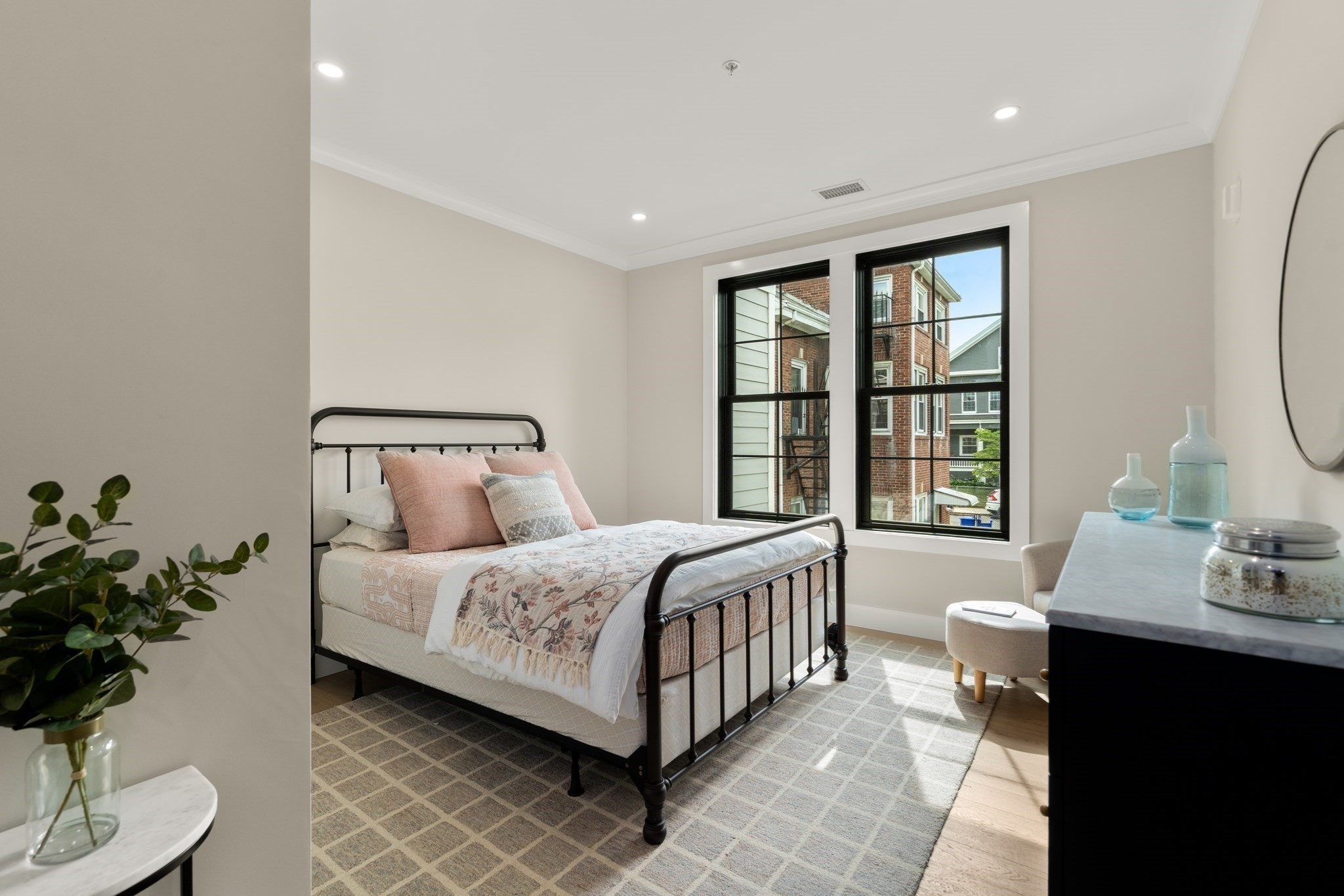 228 Washington Street # 4