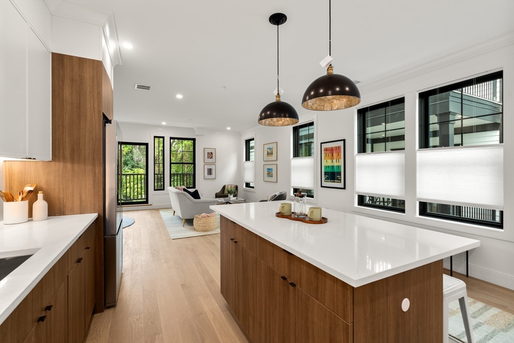 228 Washington Street # 4