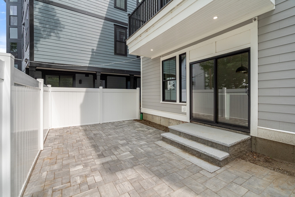 228 Washington Street # 2