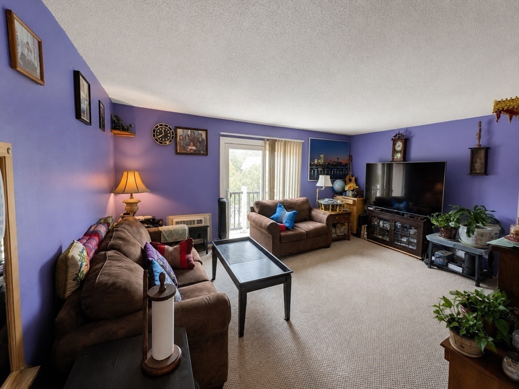17 Chapel Hill Drive # 9