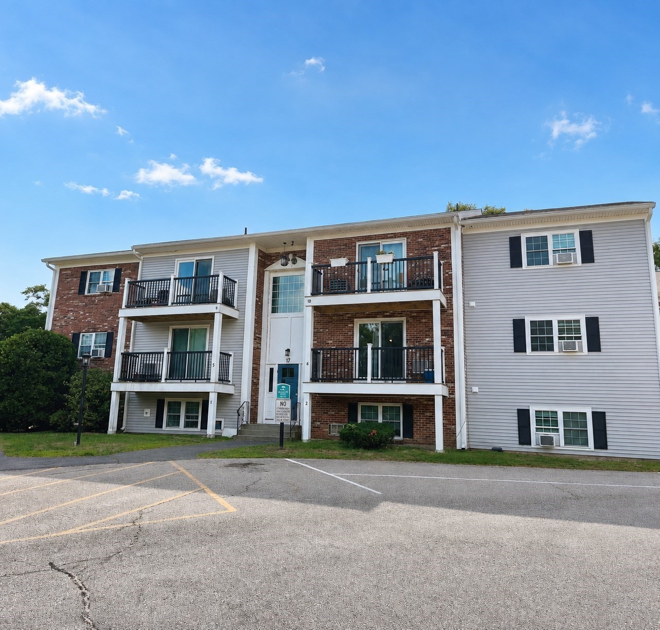 17 Chapel Hill Drive # 9