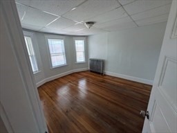 156 Talbot Ave # 2