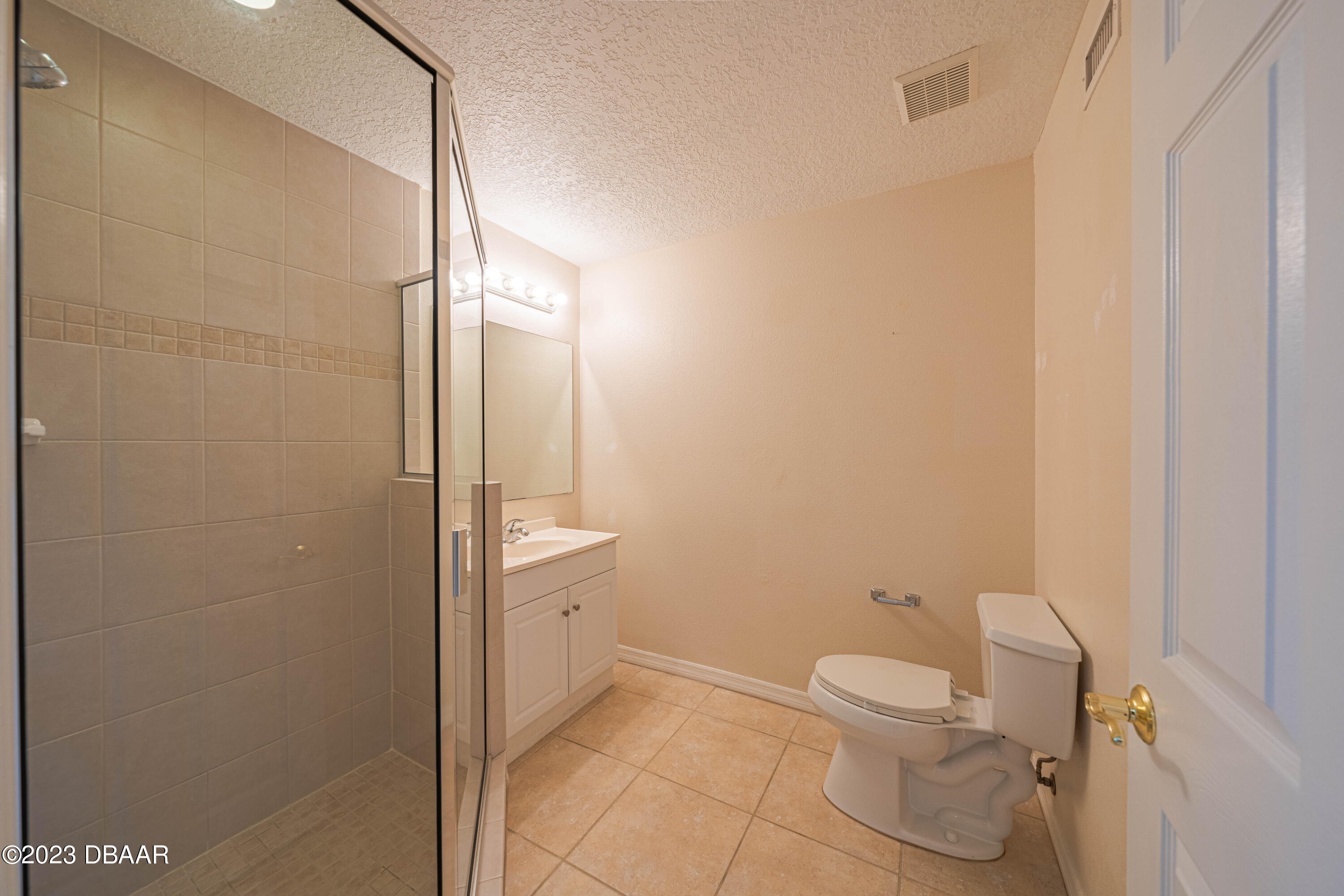3733 Cardinal Boulevard, 2