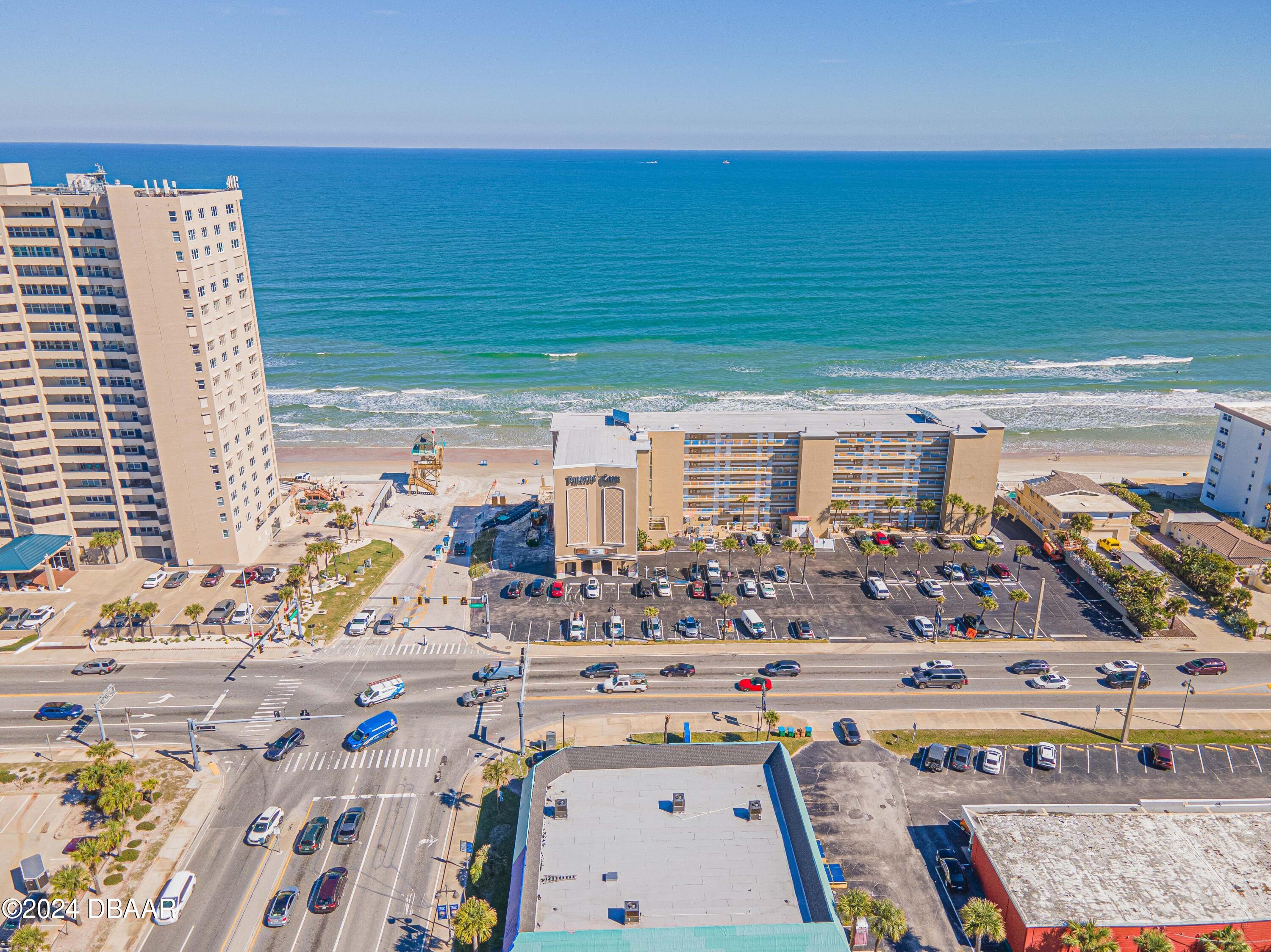 3501 S Atlantic Avenue, 305