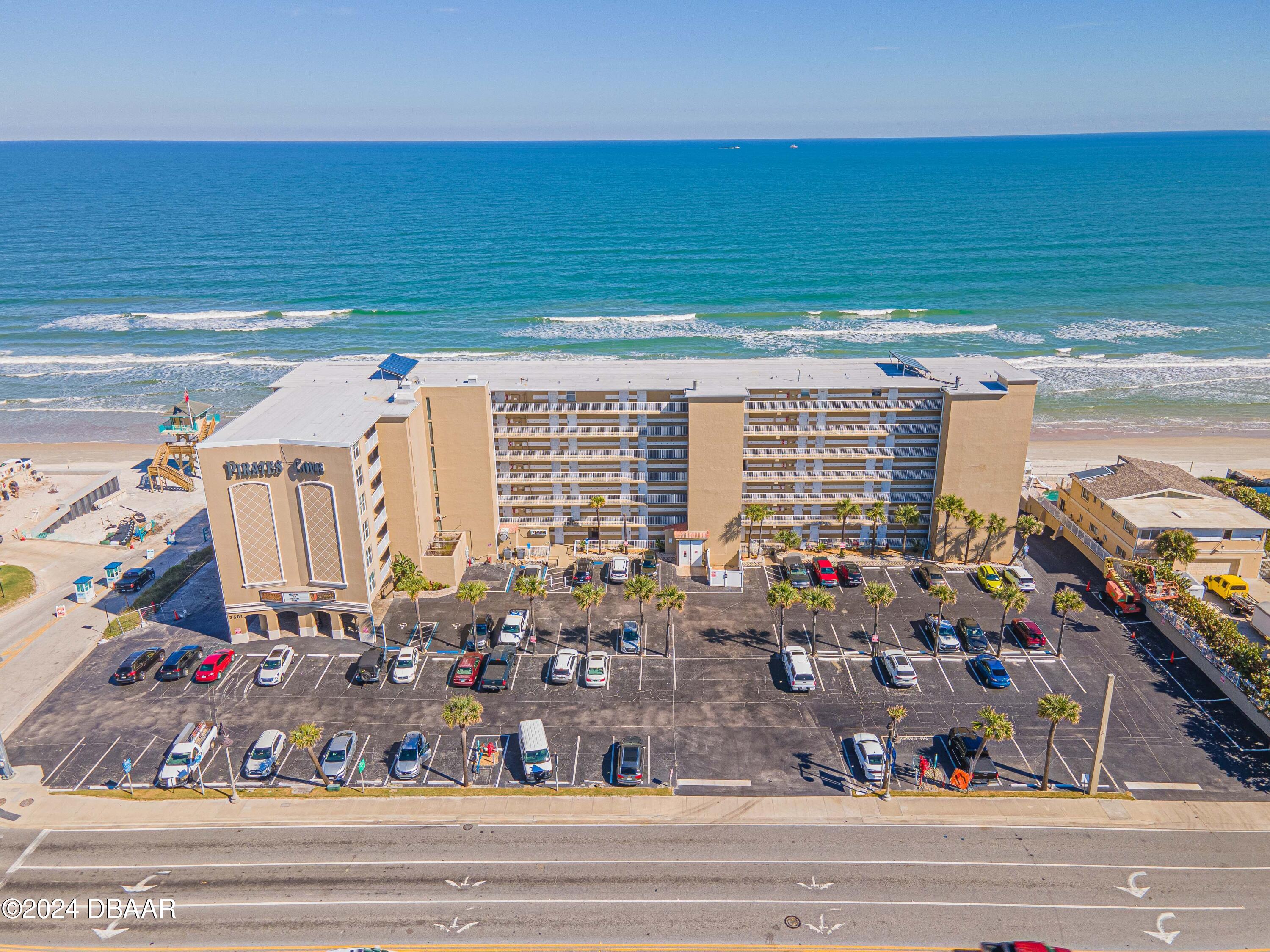3501 S Atlantic Avenue, 305
