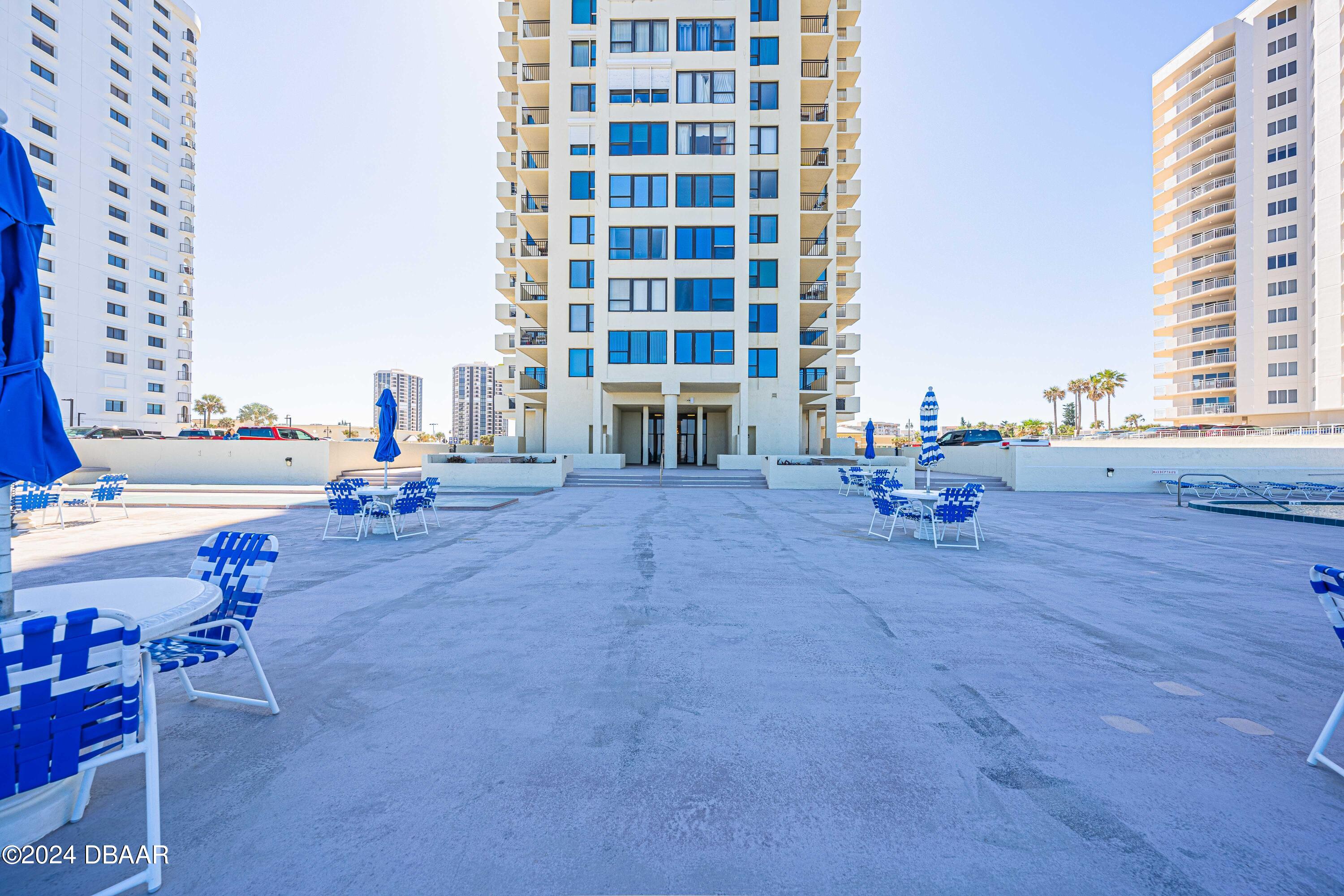 2987 S Atlantic Avenue, 403