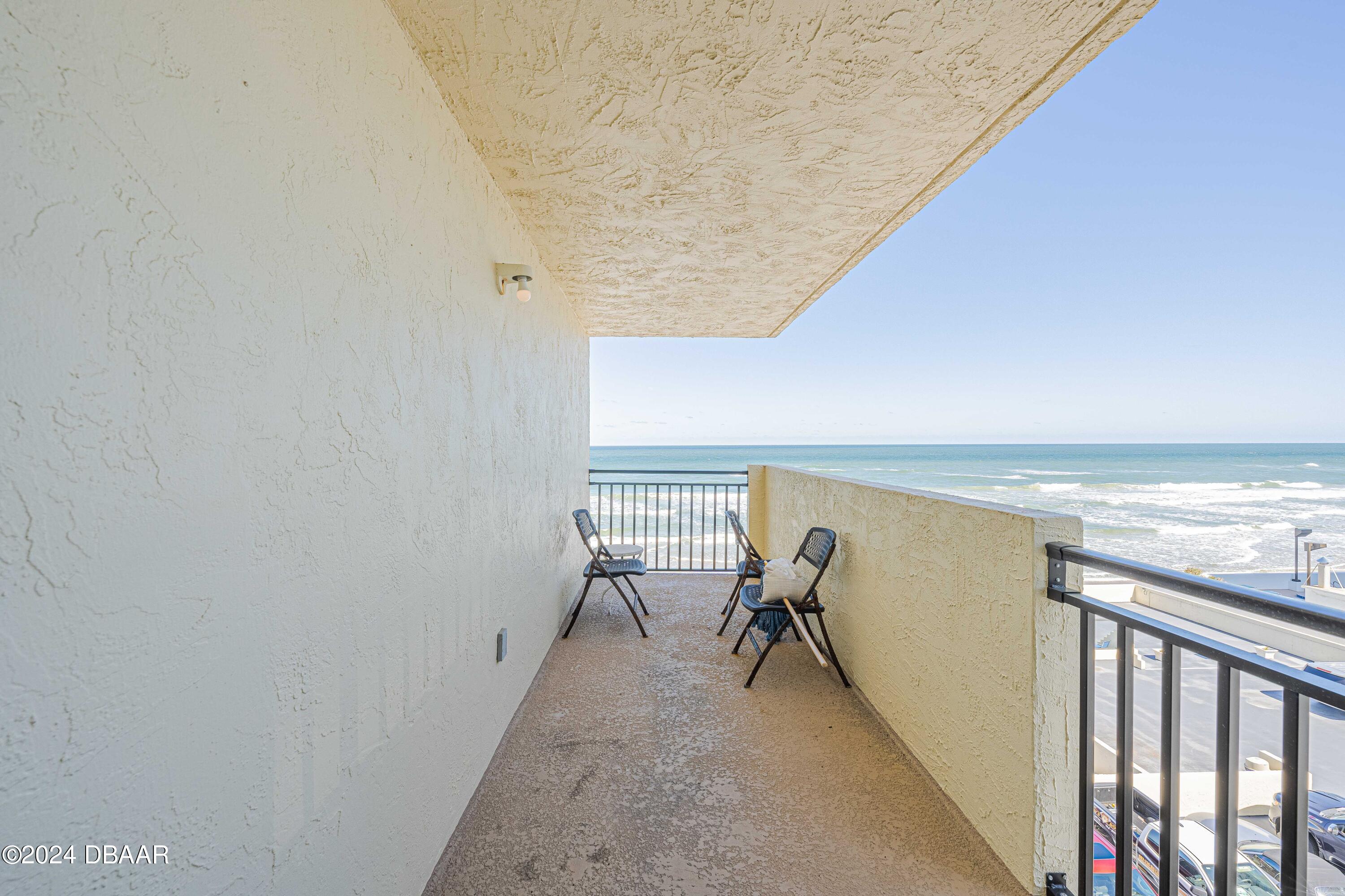 2987 S Atlantic Avenue, 403