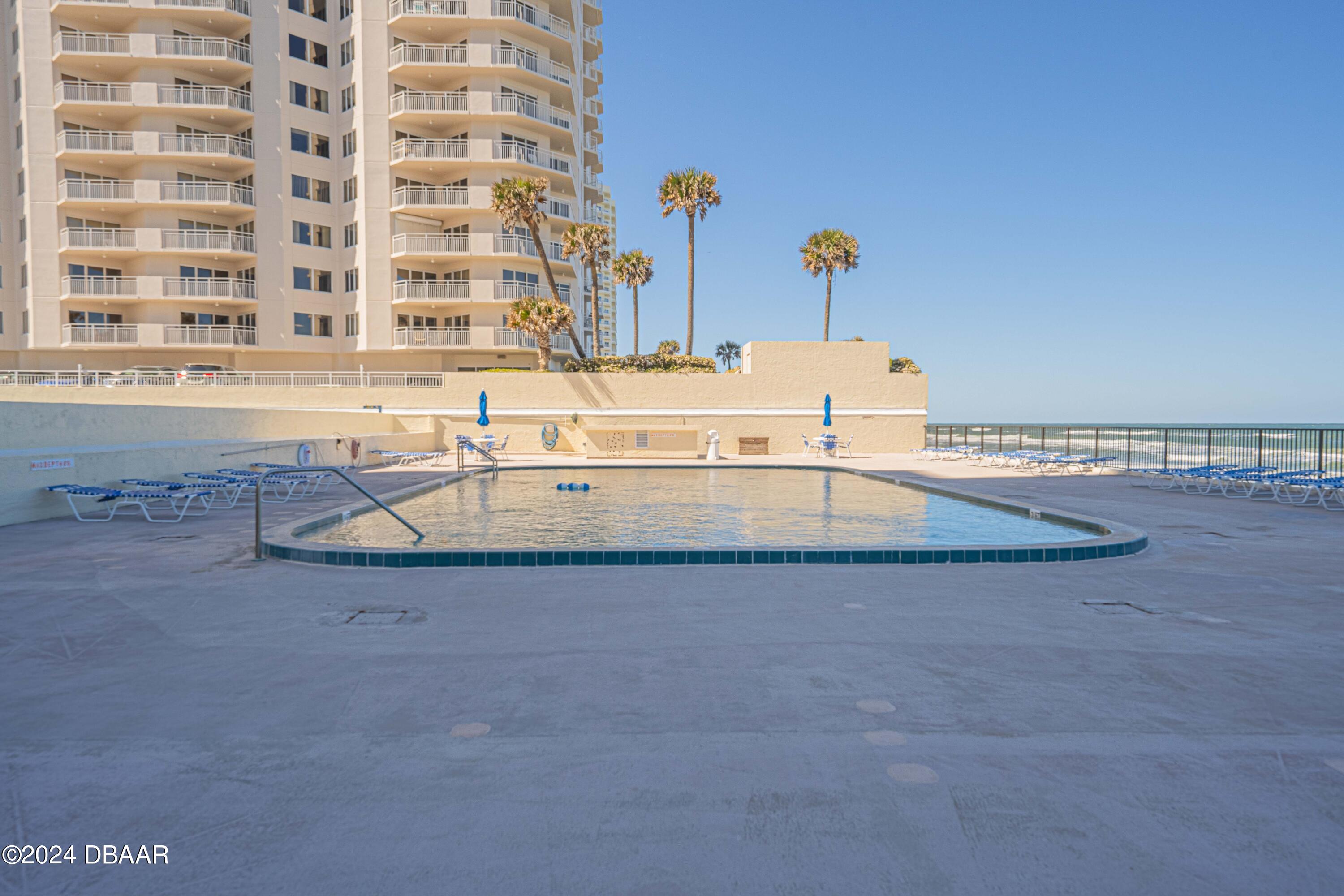 2987 S Atlantic Avenue, 403