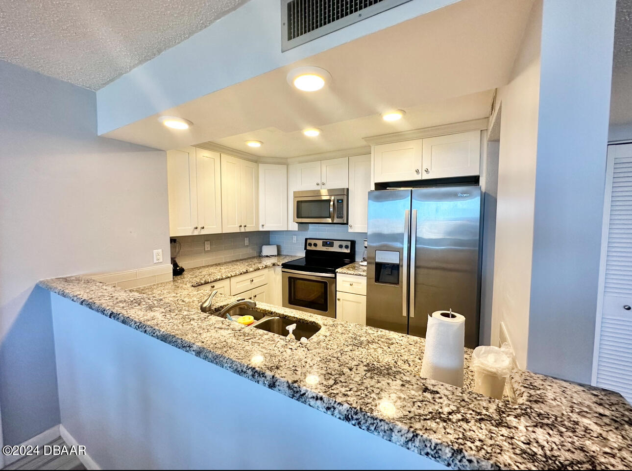 3051 S Atlantic Avenue, 1702