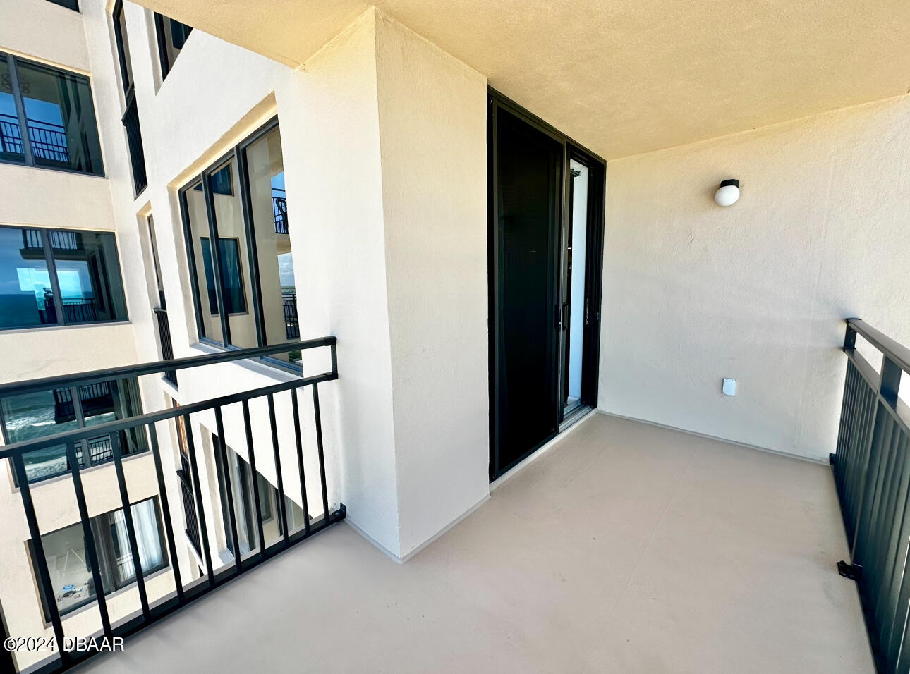 3051 S Atlantic Avenue, 1702
