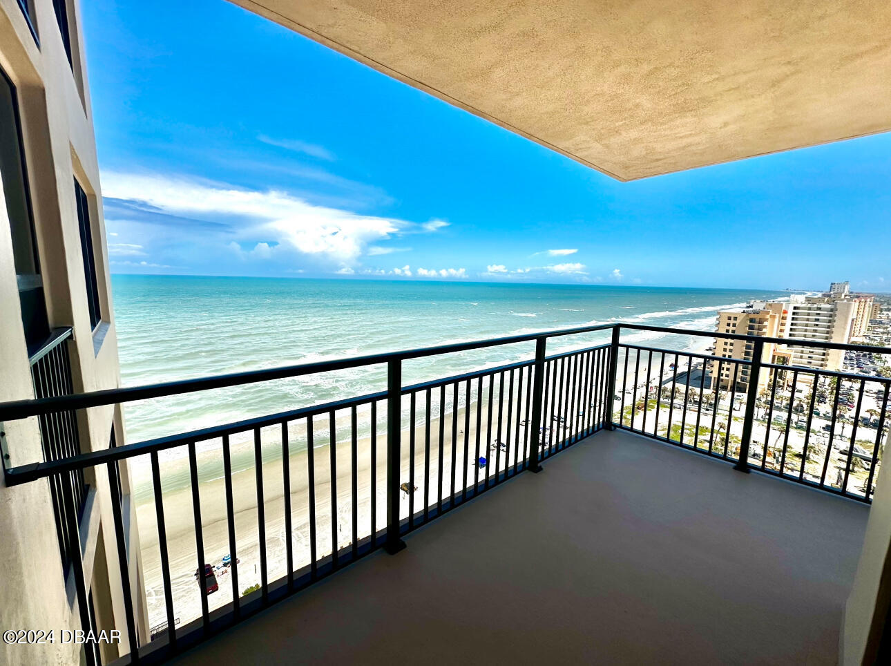 3051 S Atlantic Avenue, 1702