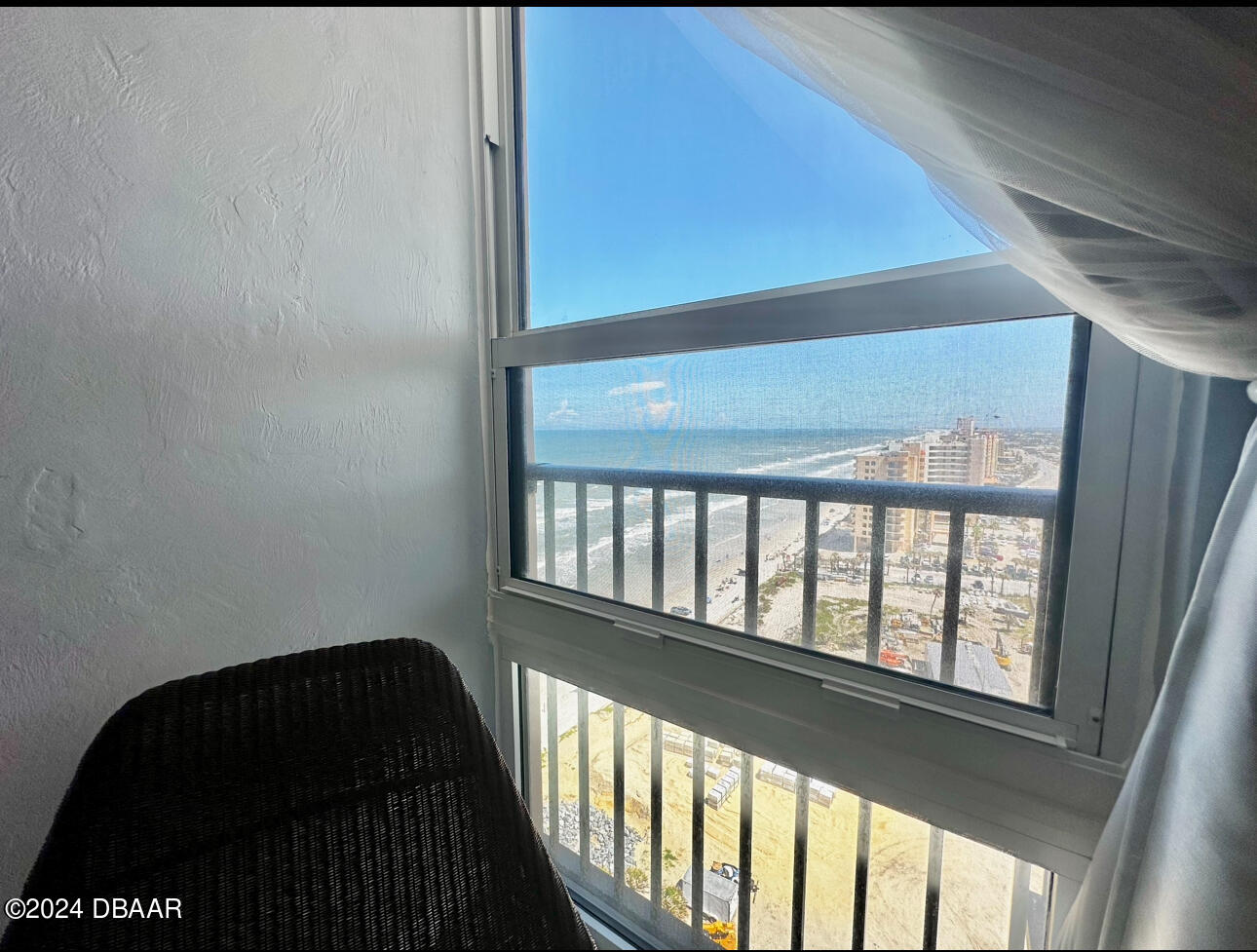 3051 S Atlantic Avenue, 1702