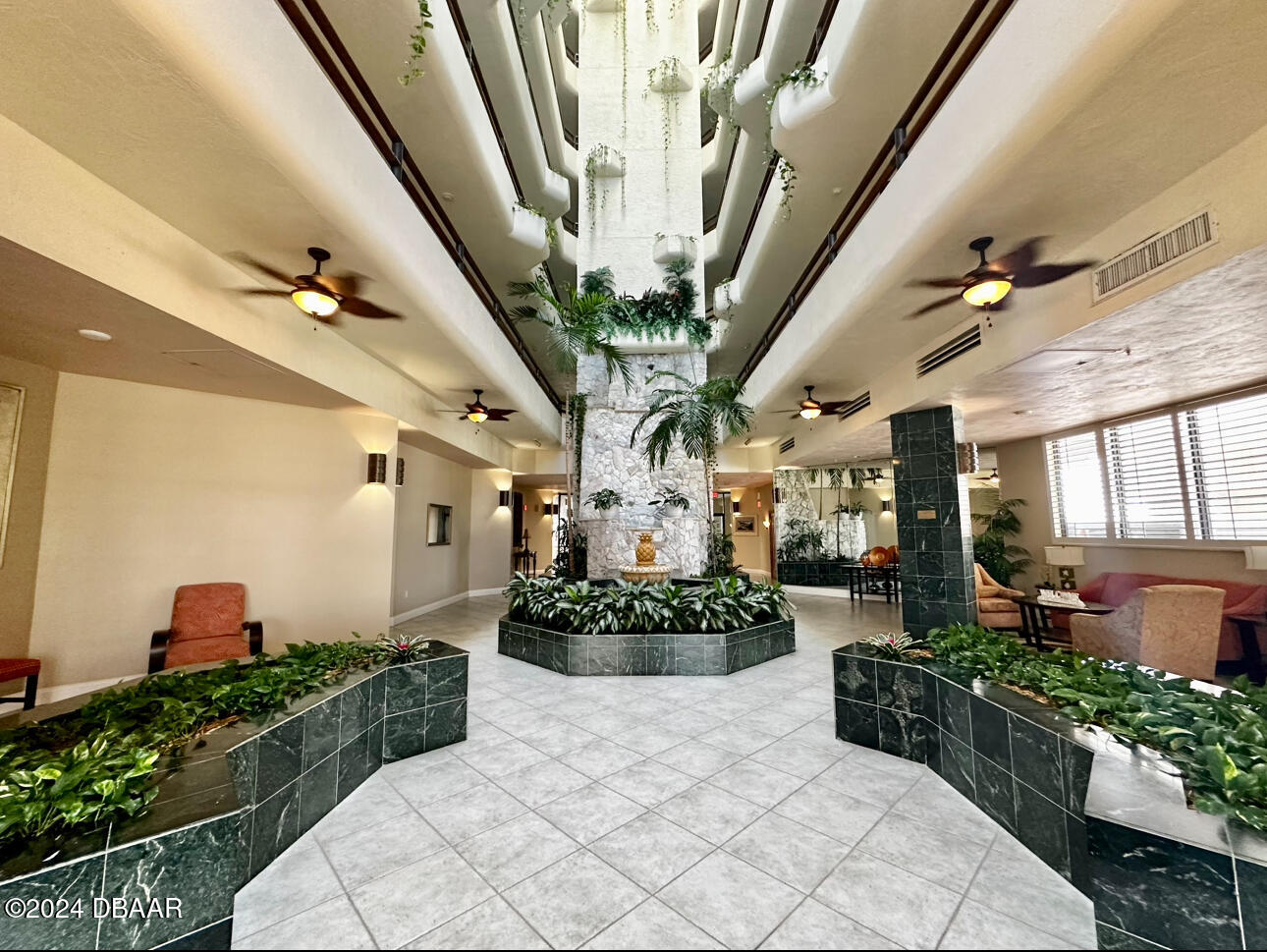 3013 S Atlantic Avenue, 7010