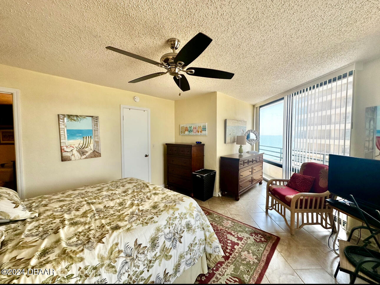3013 S Atlantic Avenue, 7010