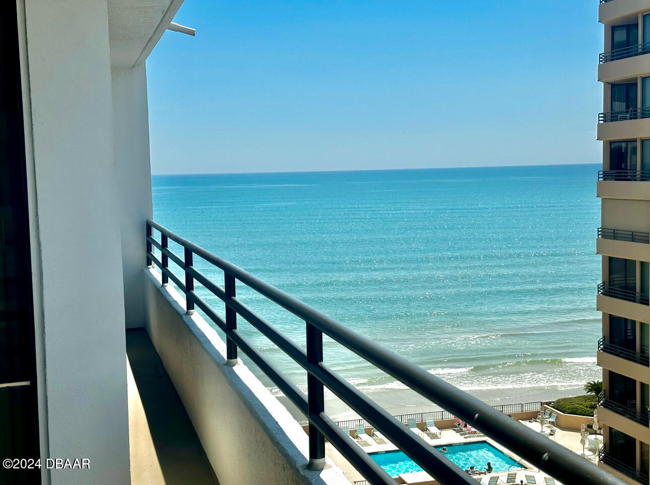3013 S Atlantic Avenue, 7010