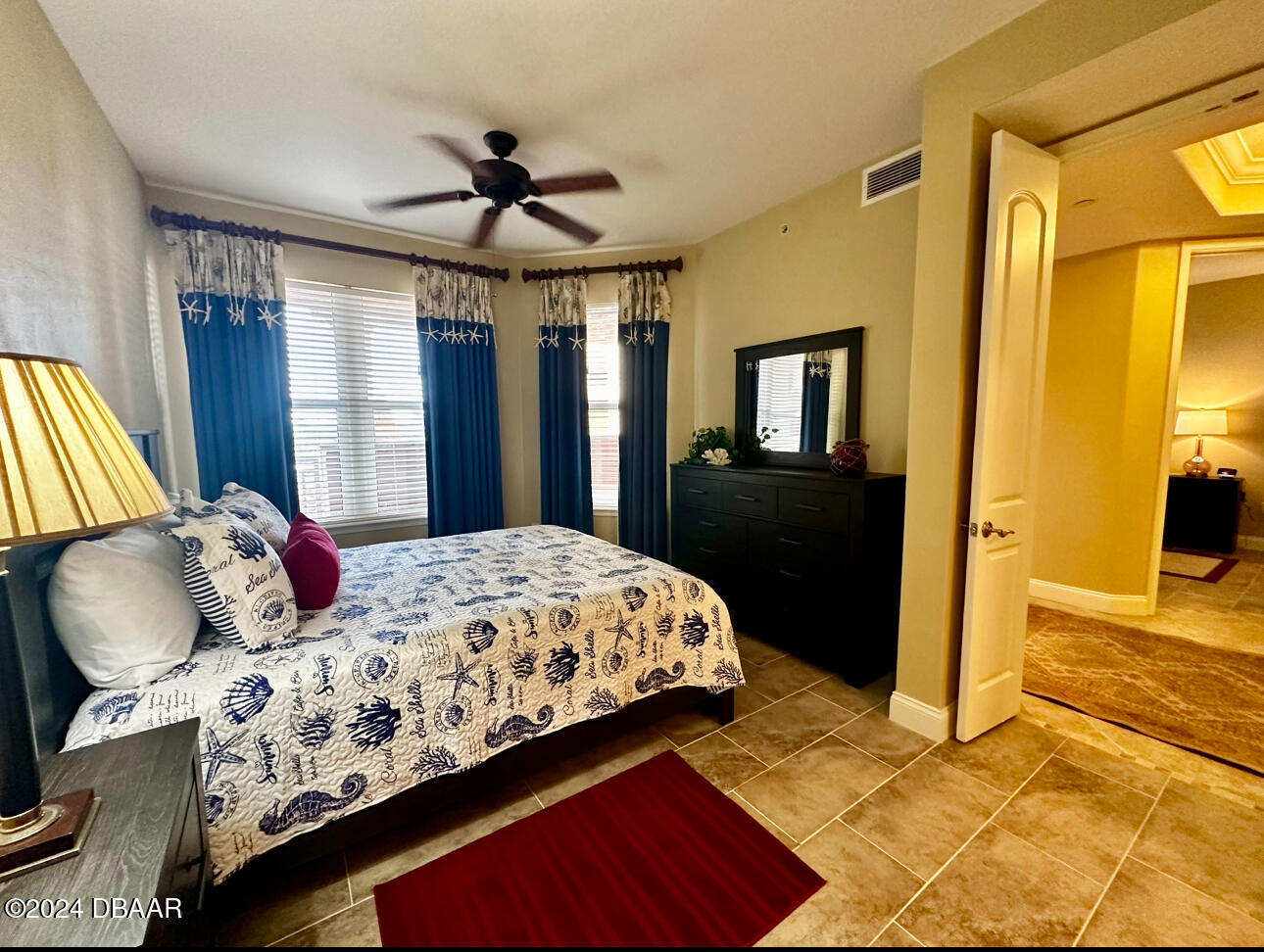2515 S Atlantic Avenue, 405