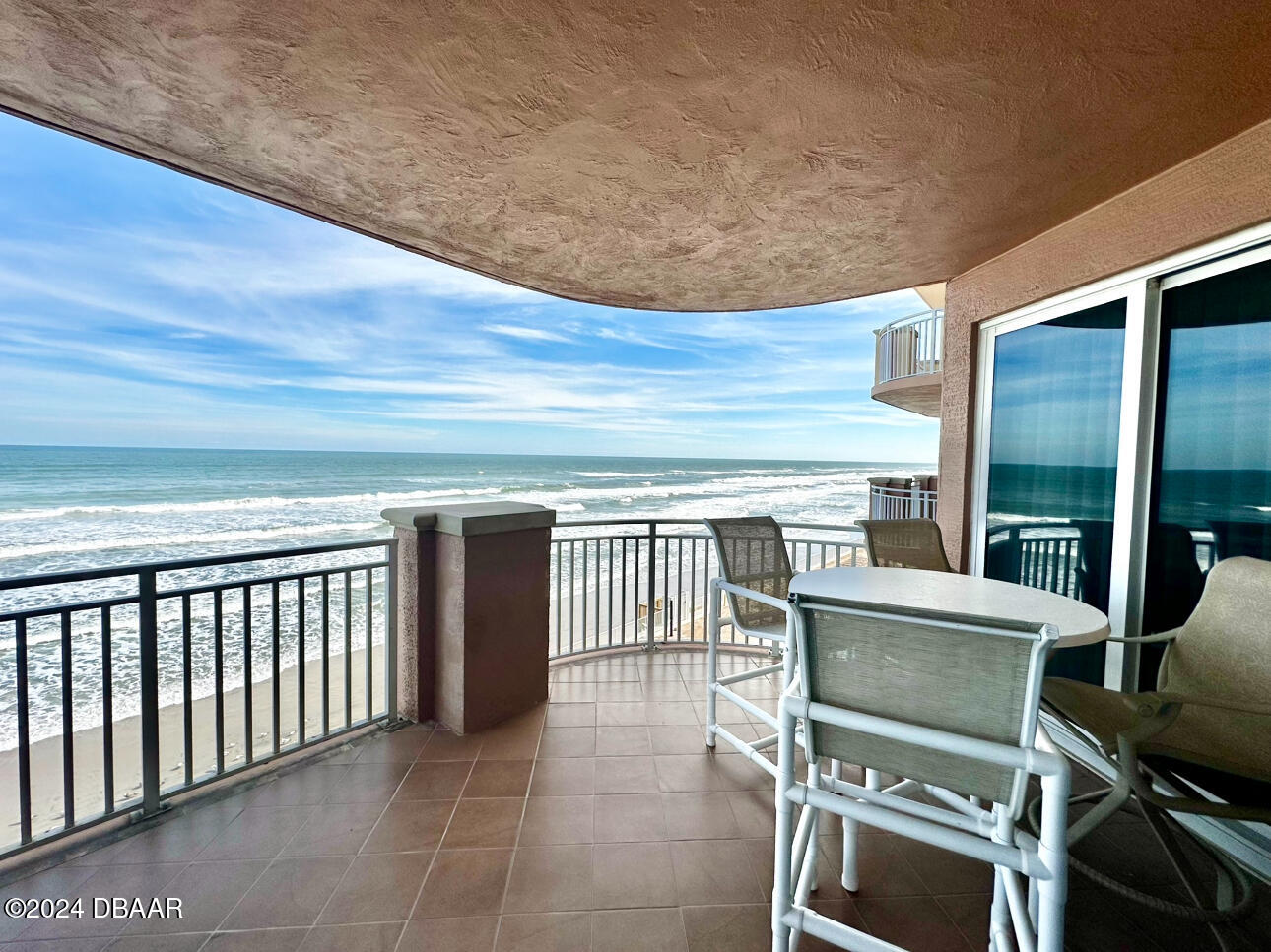 2515 S Atlantic Avenue, 405