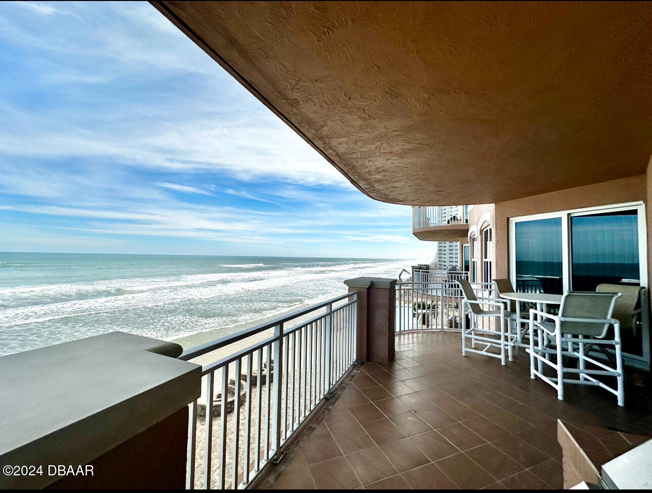 2515 S Atlantic Avenue, 405