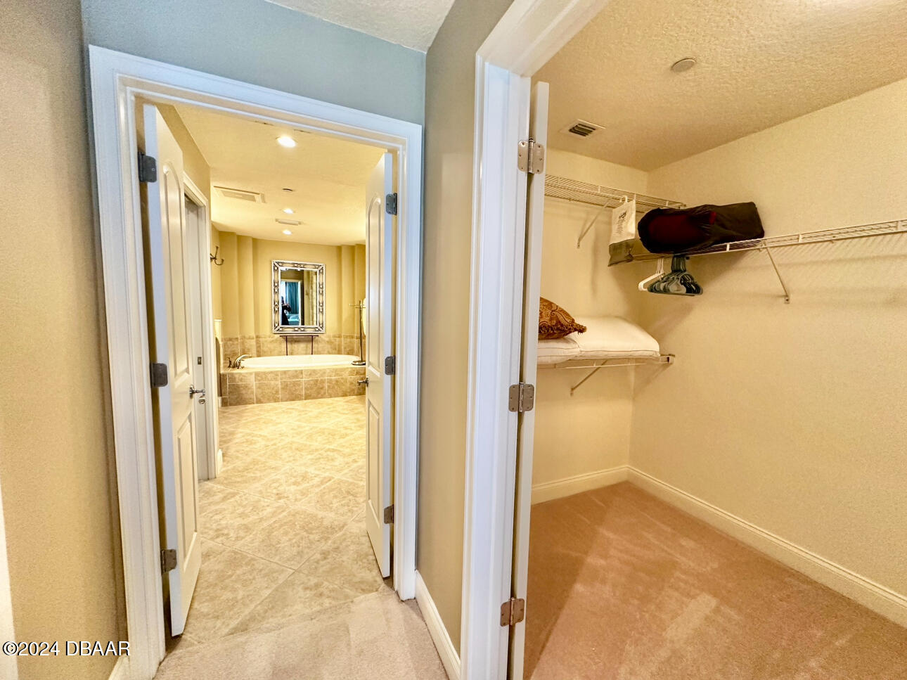 2515 S Atlantic Avenue, 405
