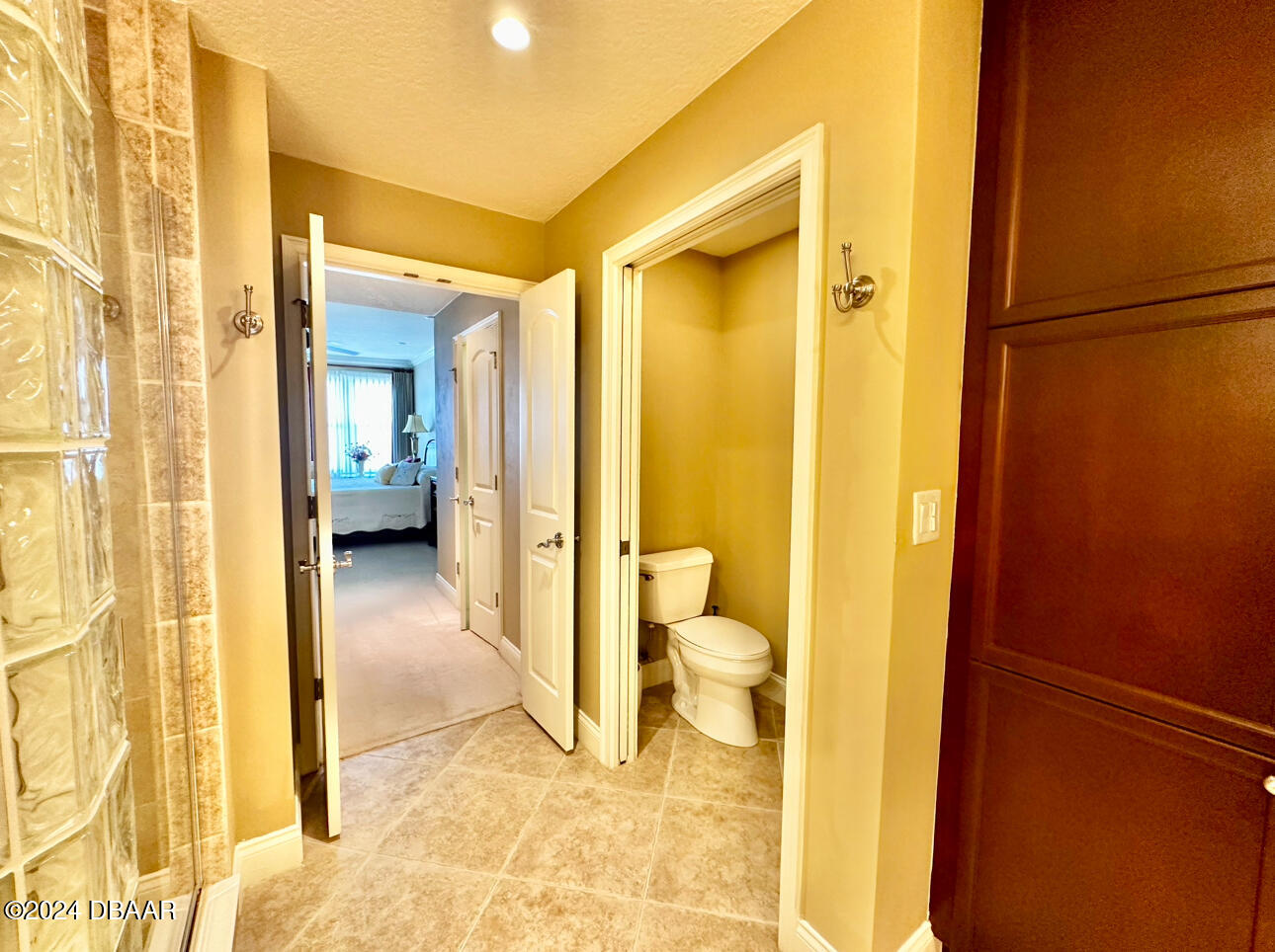 2515 S Atlantic Avenue, 405