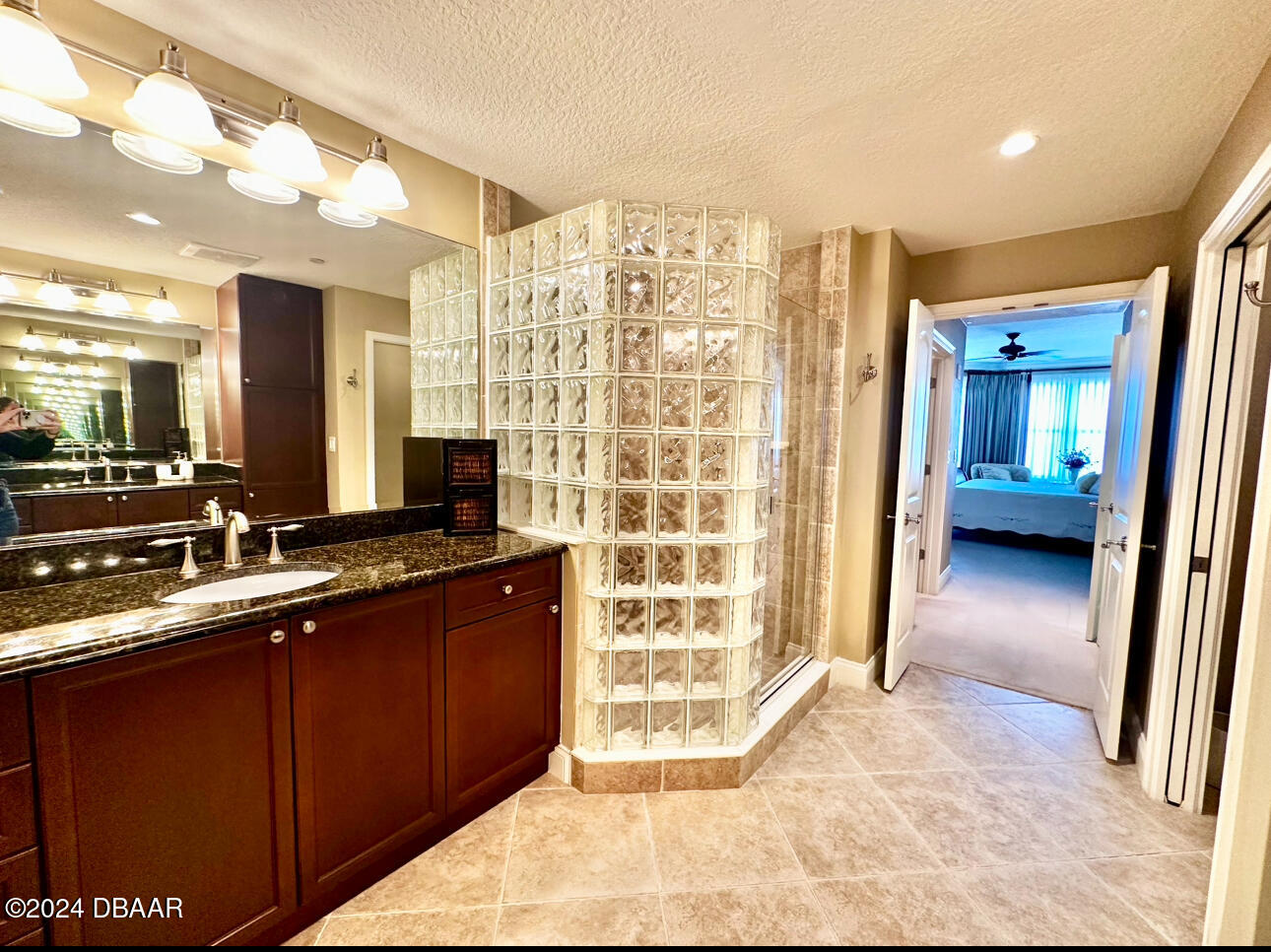 2515 S Atlantic Avenue, 405