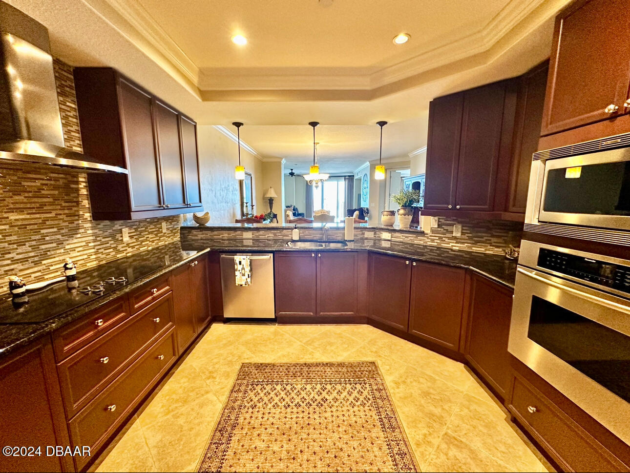 2515 S Atlantic Avenue, 405