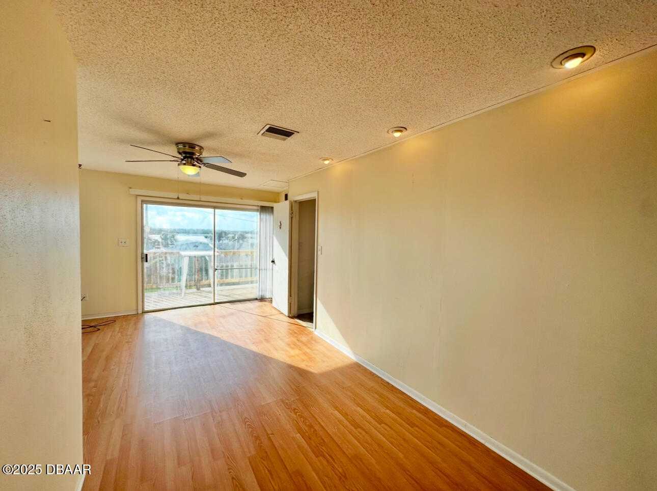 215 S Venetian Way, A
