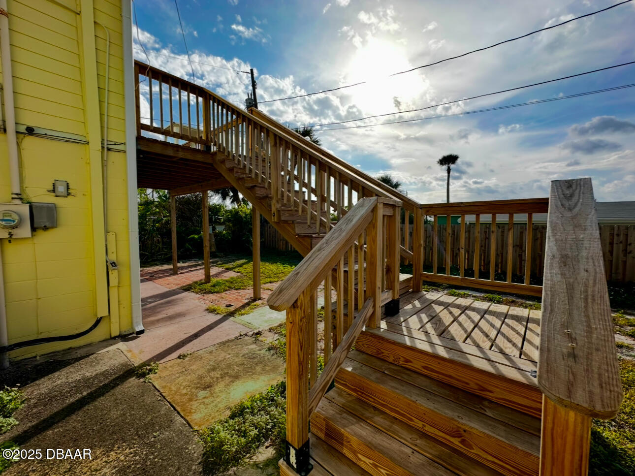 215 S Venetian Way, A