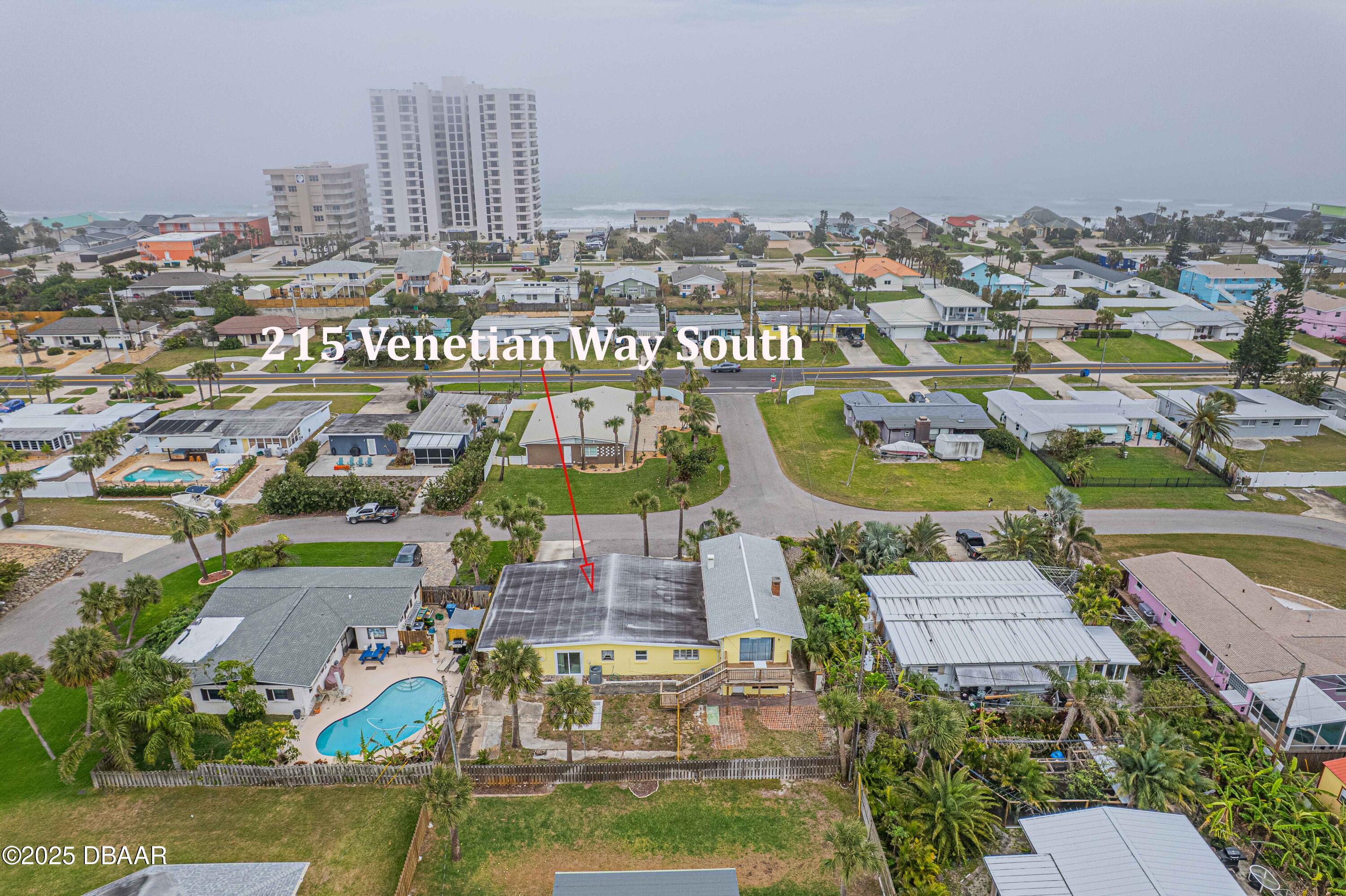 215 S Venetian Way, B