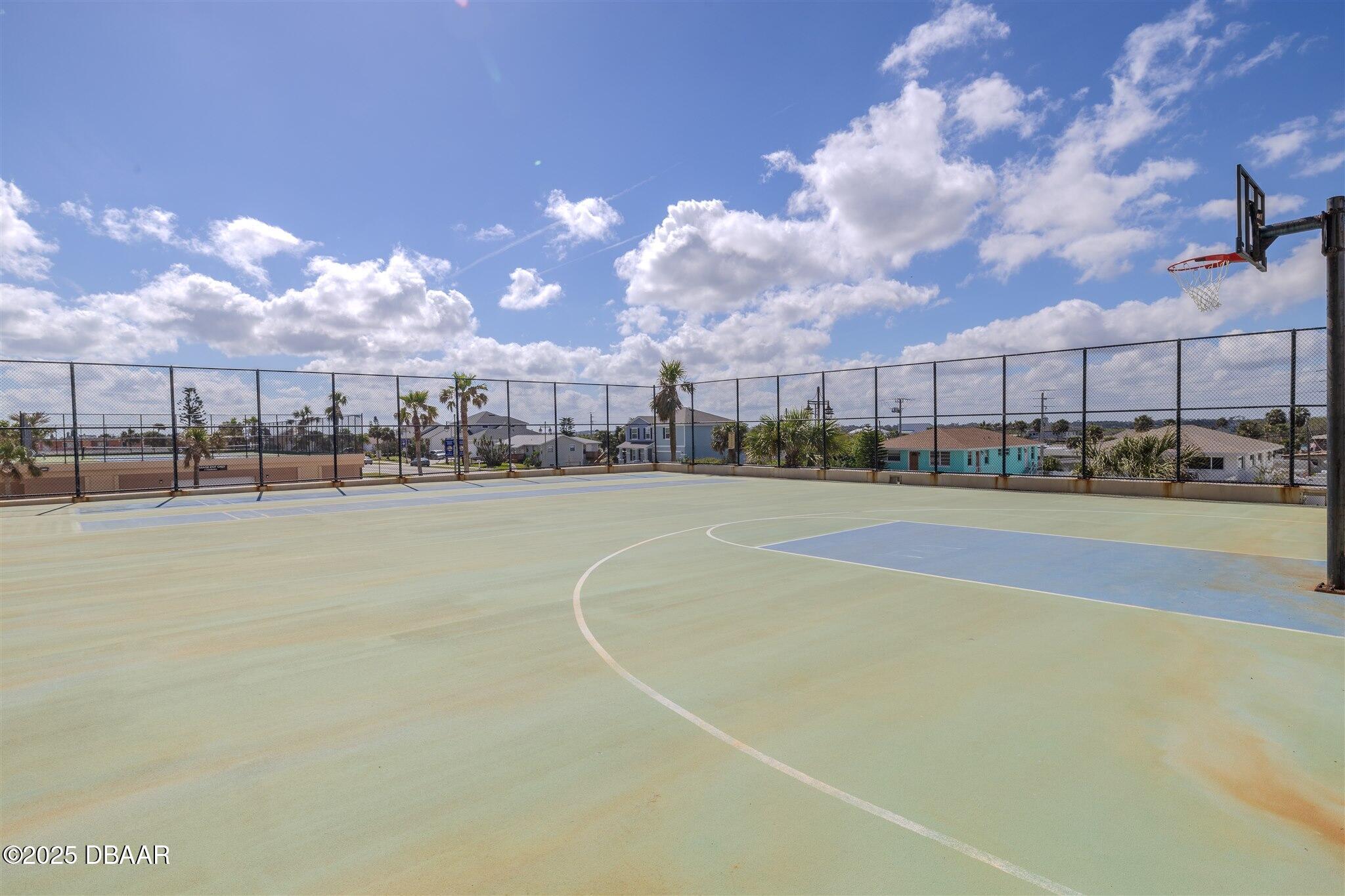 3815 S Atlantic Avenue S, J030