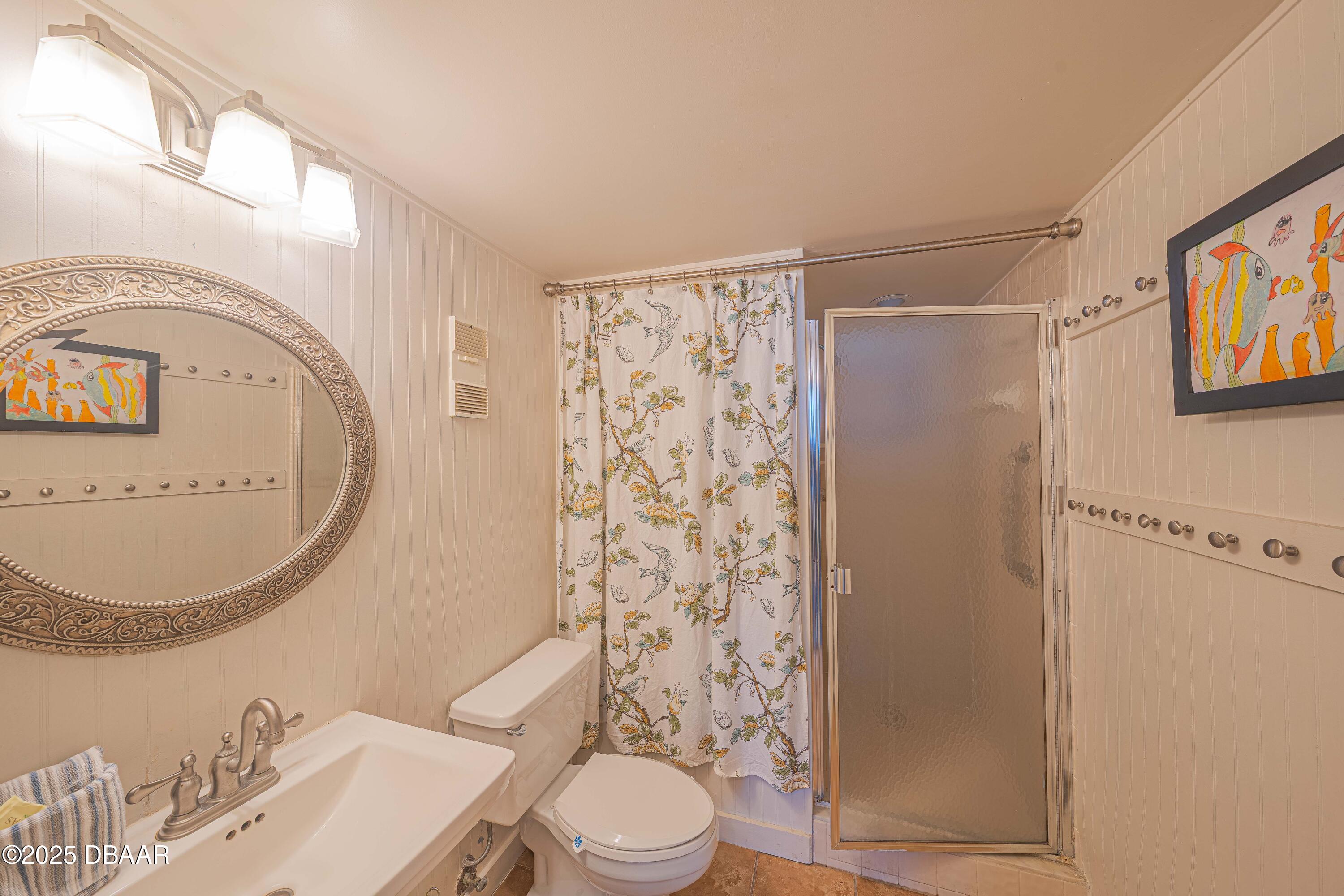 4453 S Atlantic Avenue, 411