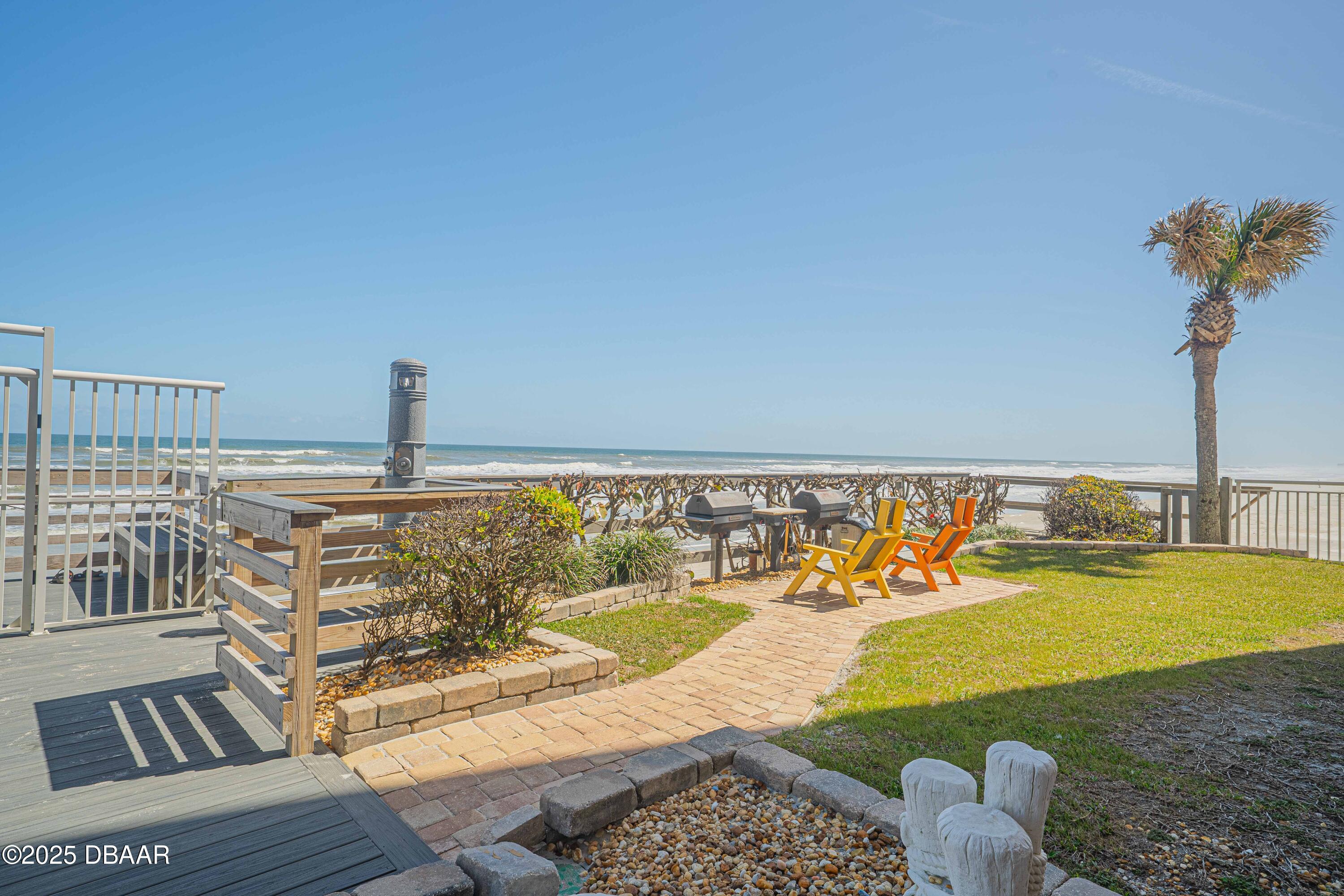 4453 S Atlantic Avenue, 411