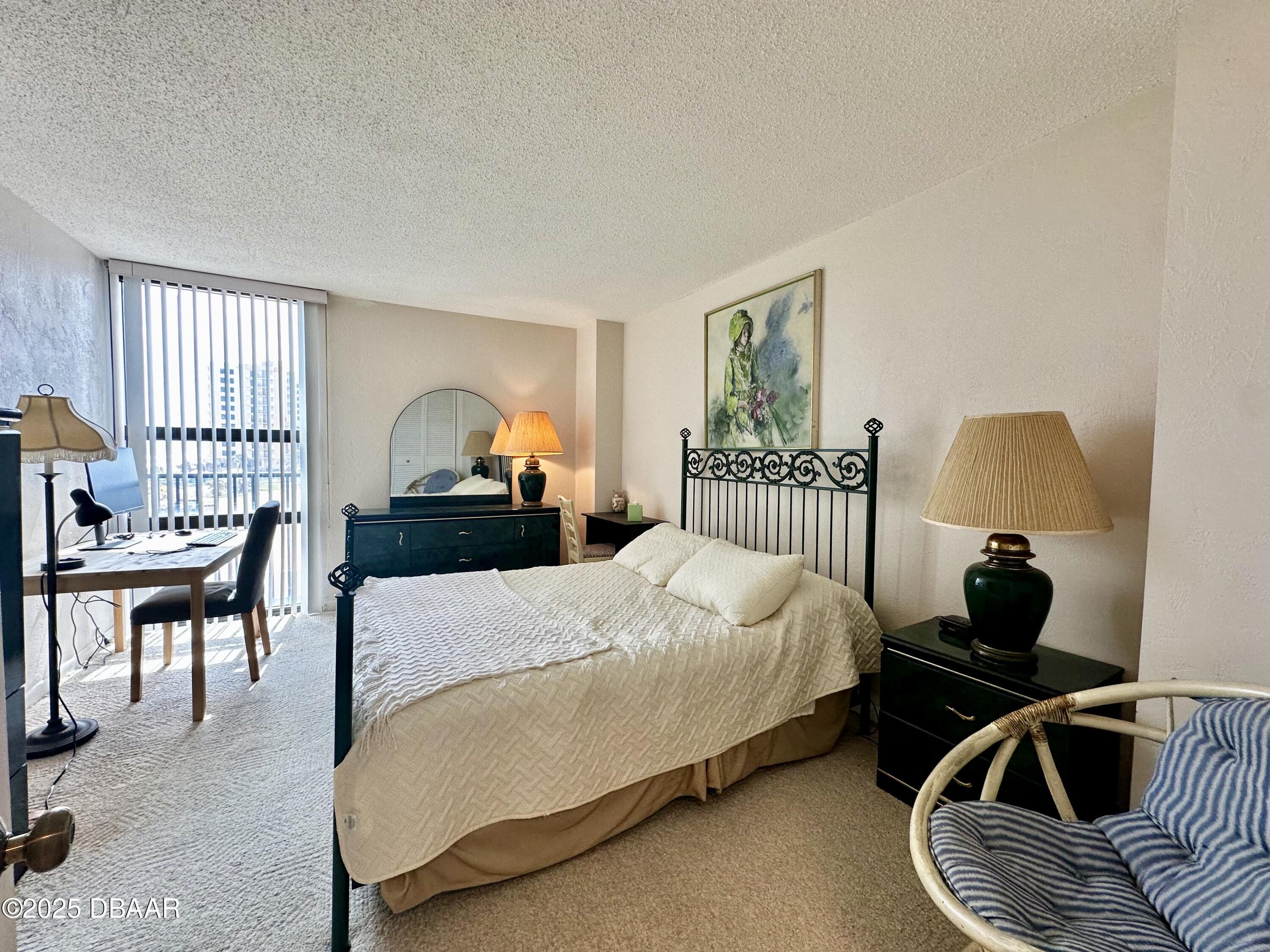 3051 S Atlantic Avenue, 302