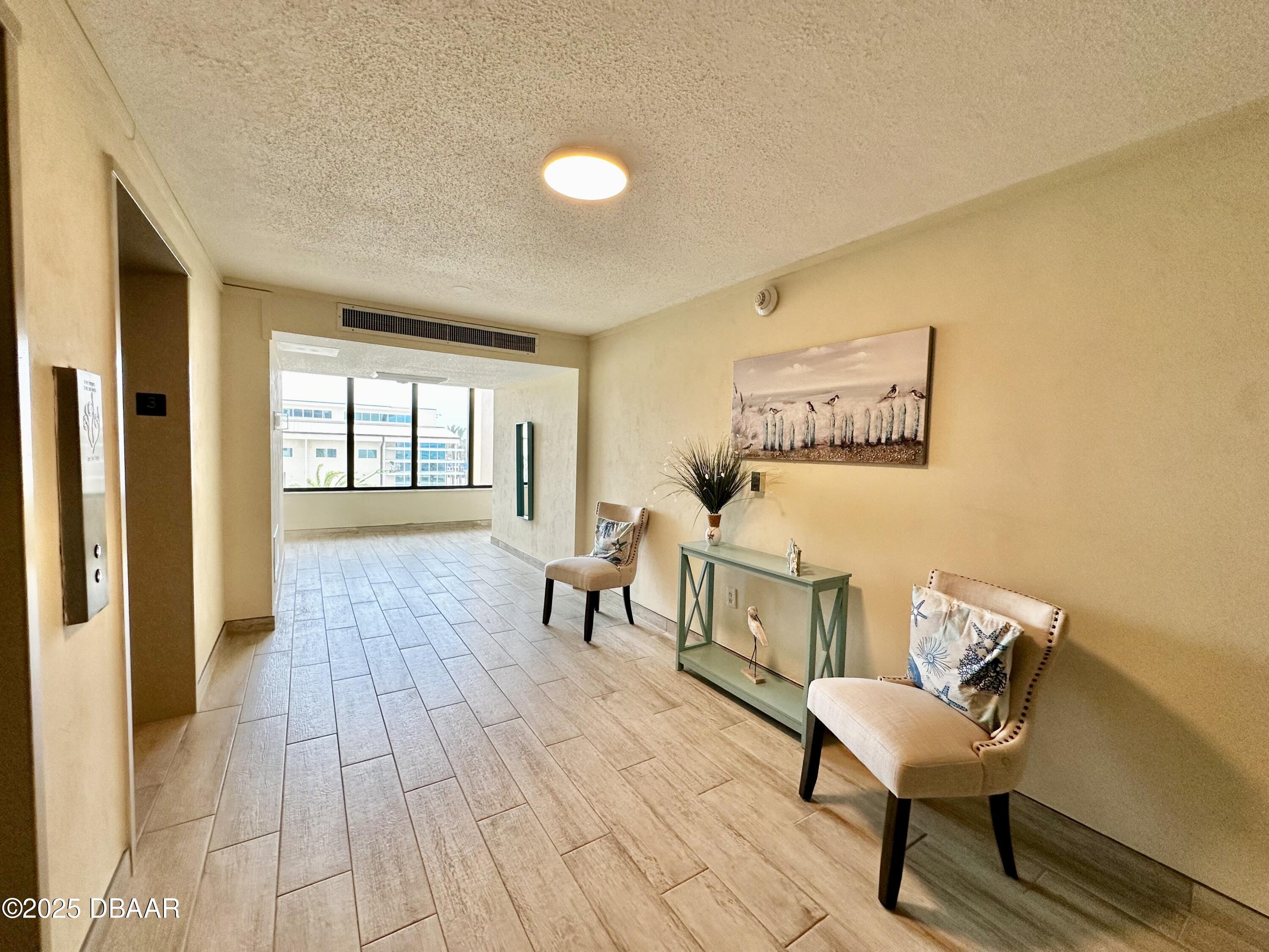3051 S Atlantic Avenue, 302