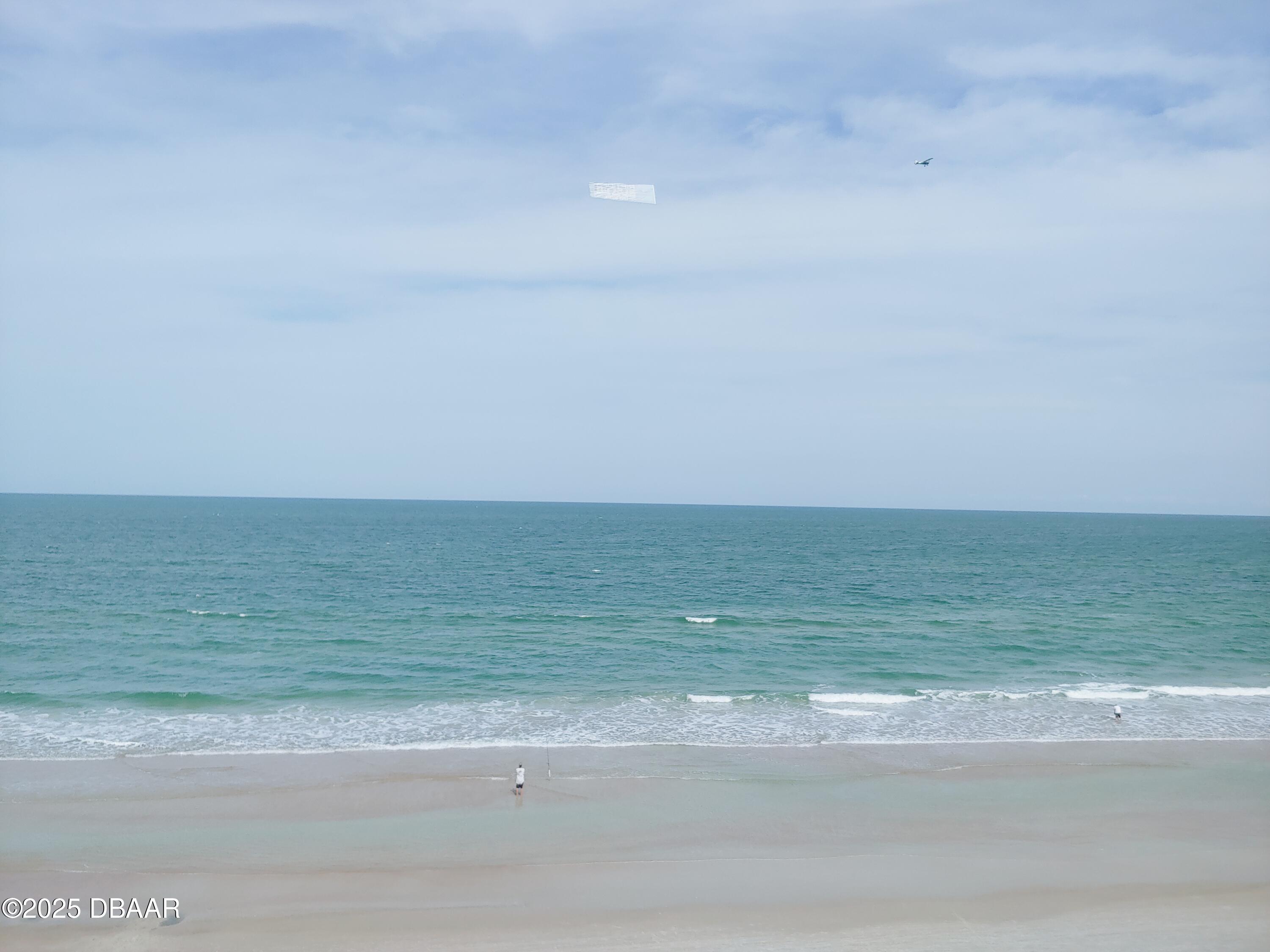 4453 S Atlantic Avenue 402