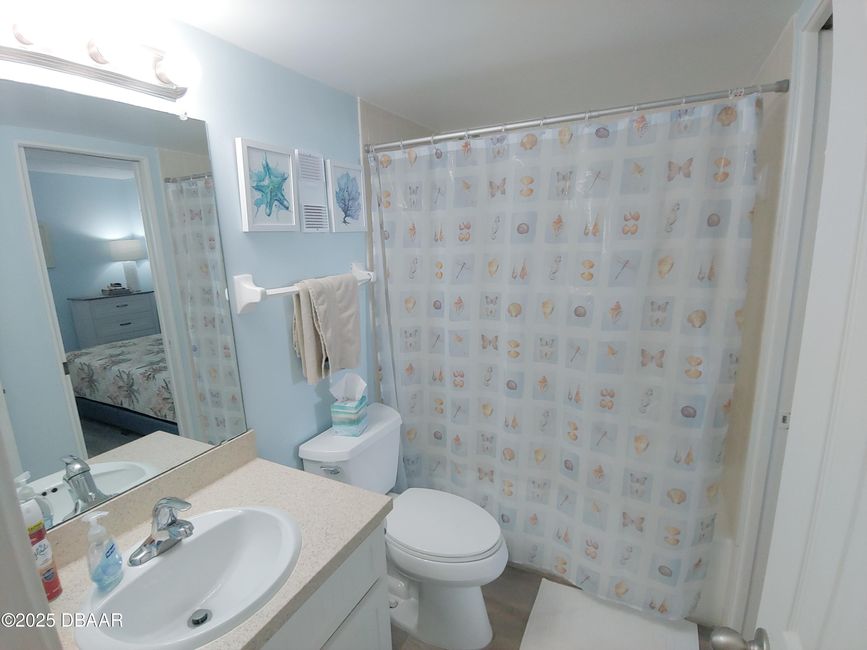 4453 S Atlantic Avenue 402