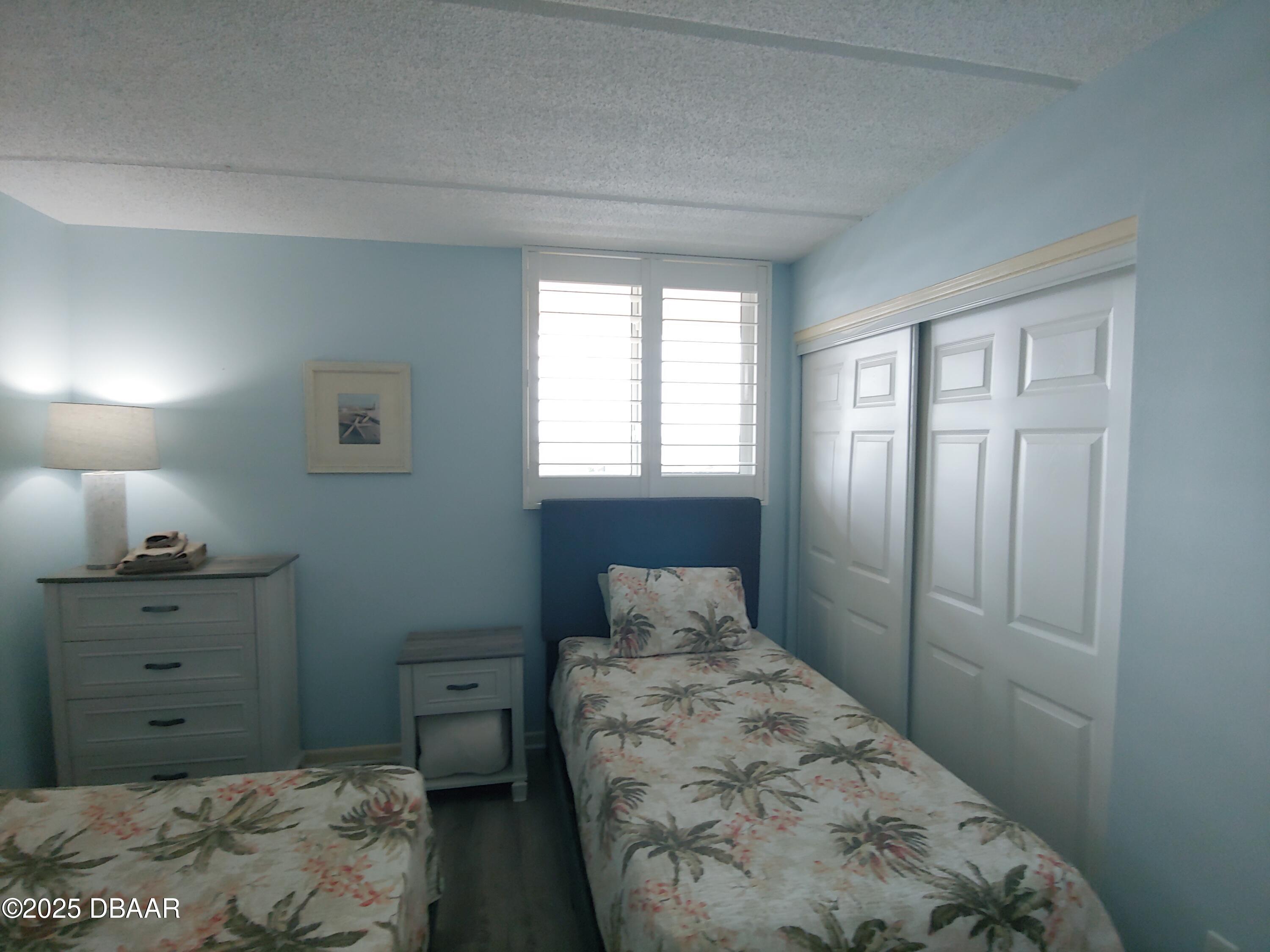 4453 S Atlantic Avenue 402