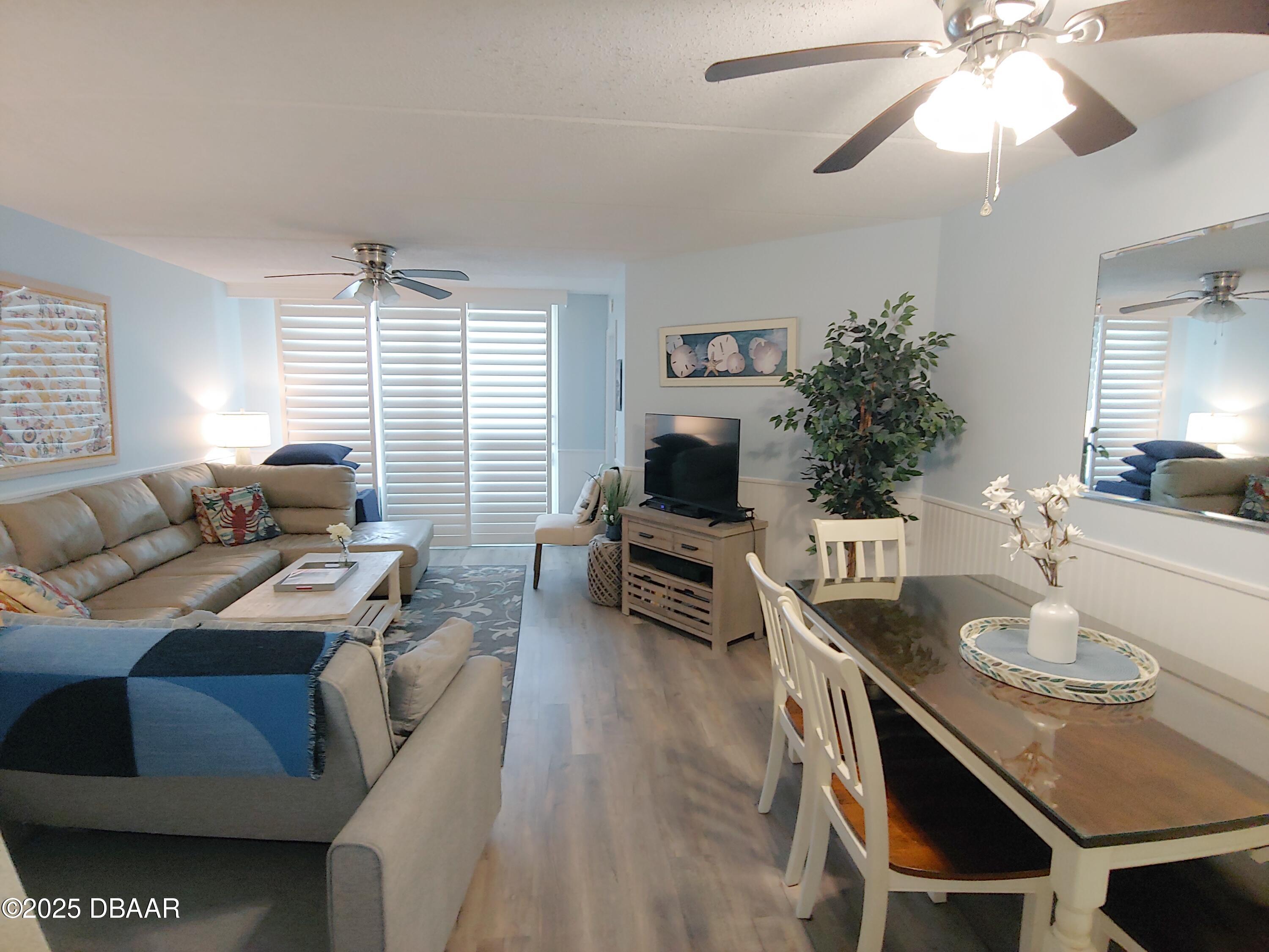 4453 S Atlantic Avenue 402