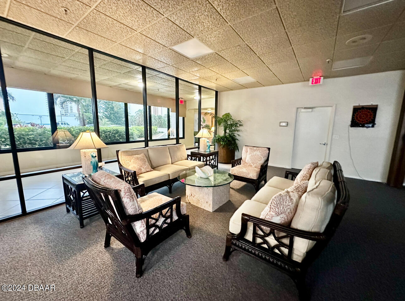 1 Oceans West Boulevard, 4B5
