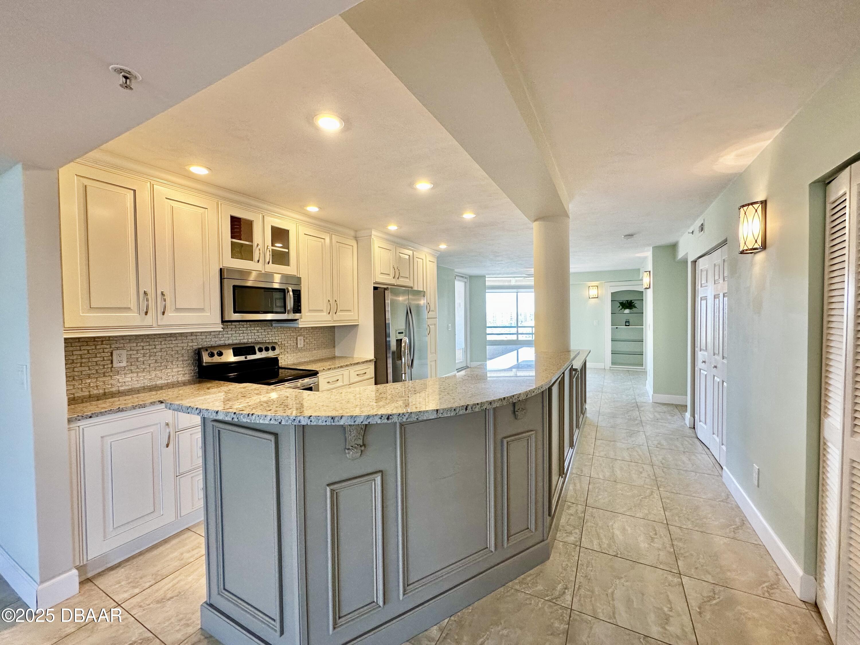 4565 S Atlantic Avenue 5601