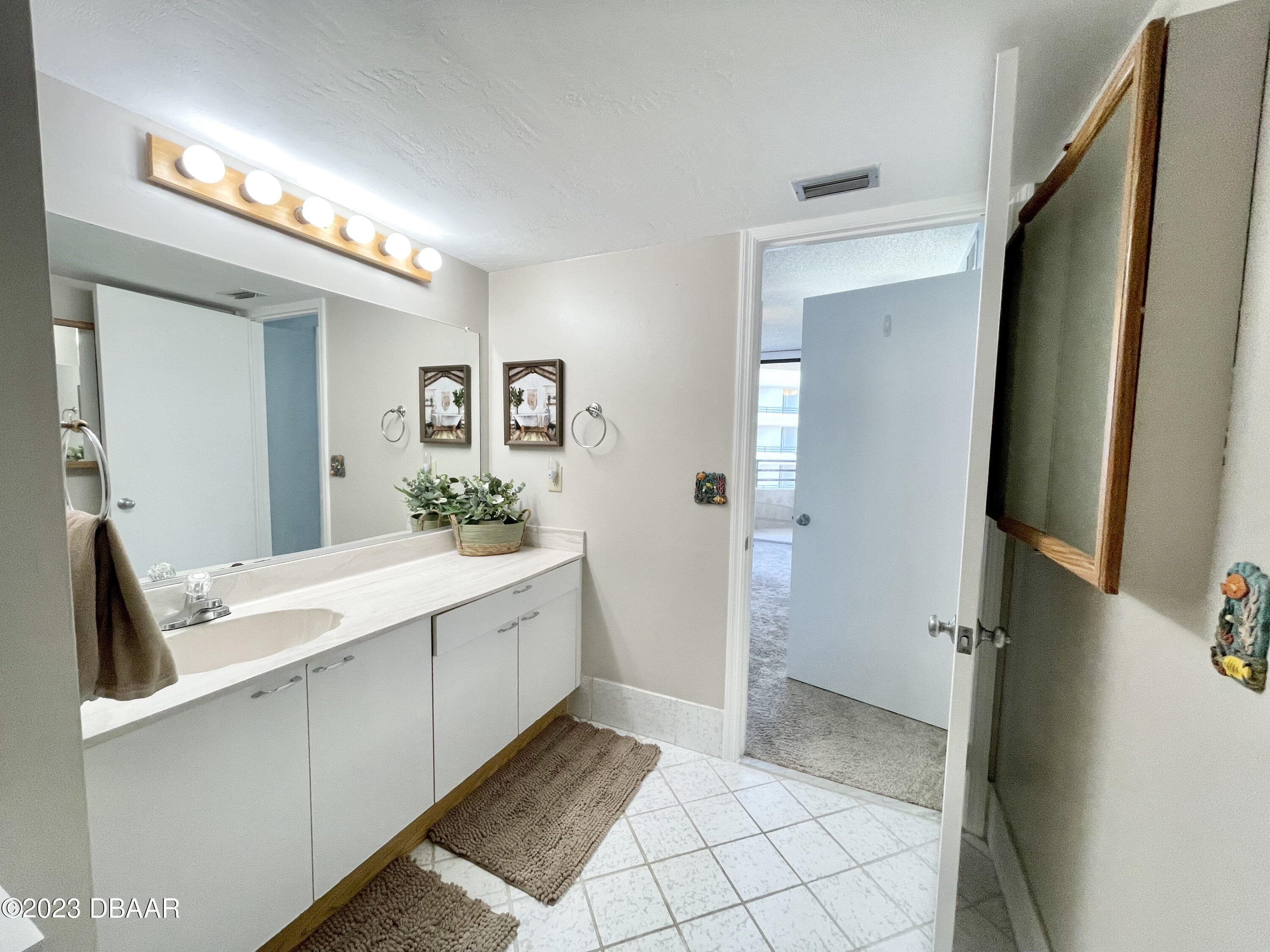 3023 S Atlantic Avenue 1102