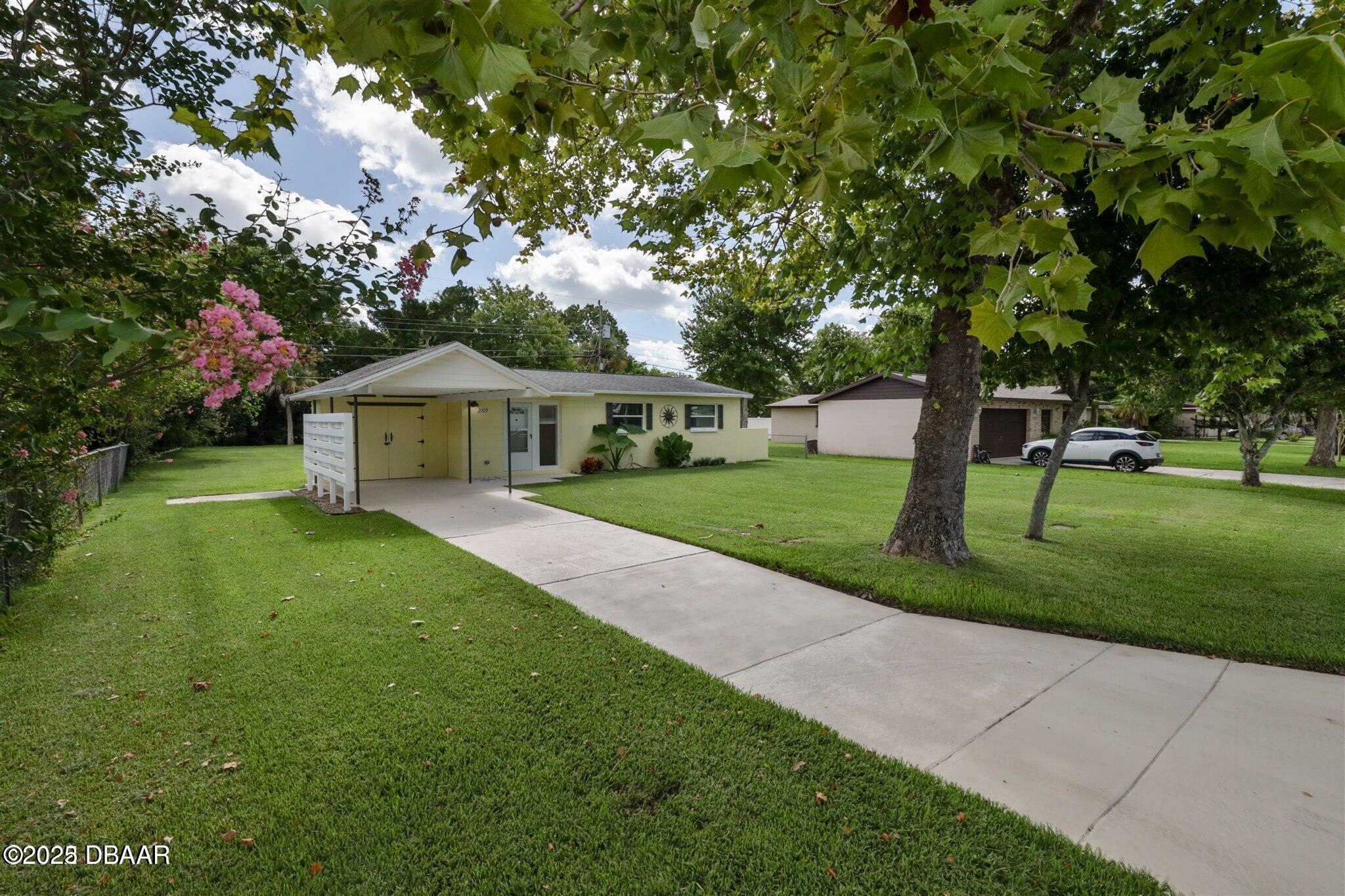 2009 Brian Avenue