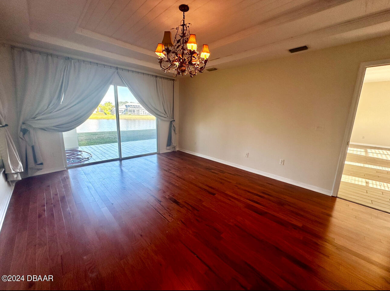 1755 Creekwater Boulevard