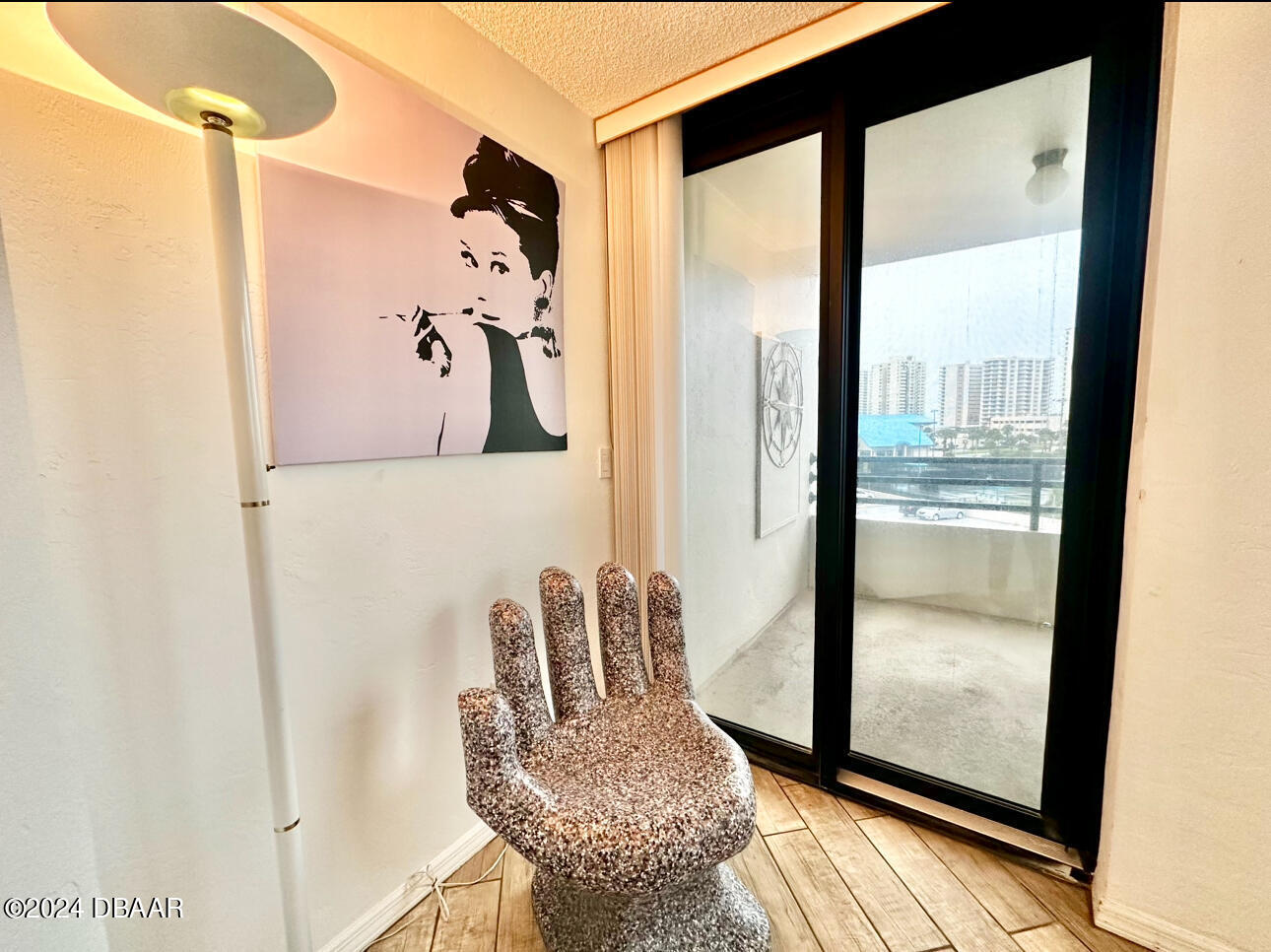 1 Oceans West Boulevard 4B5