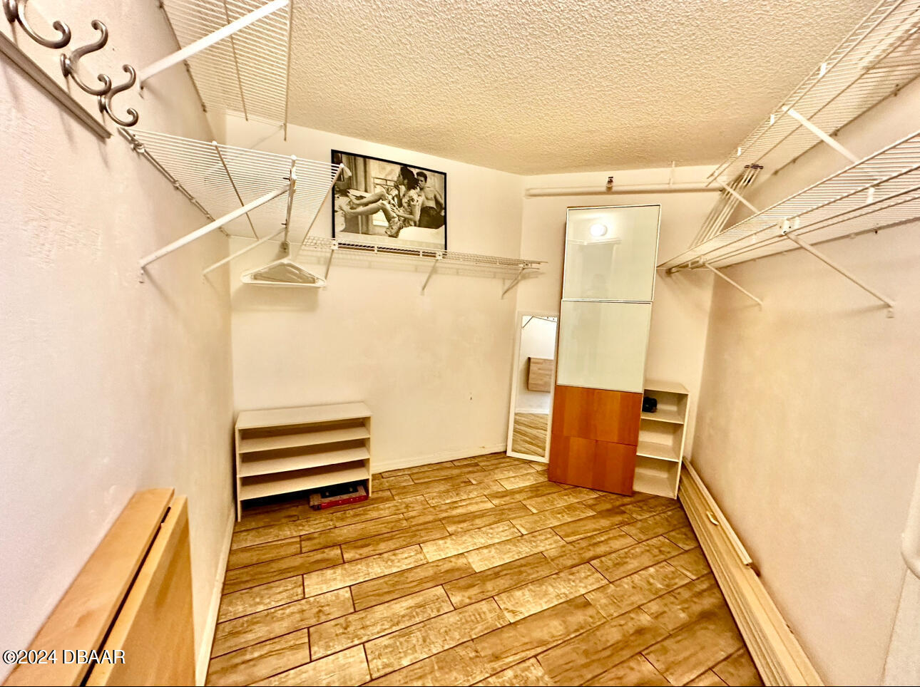 1 Oceans West Boulevard 4B5
