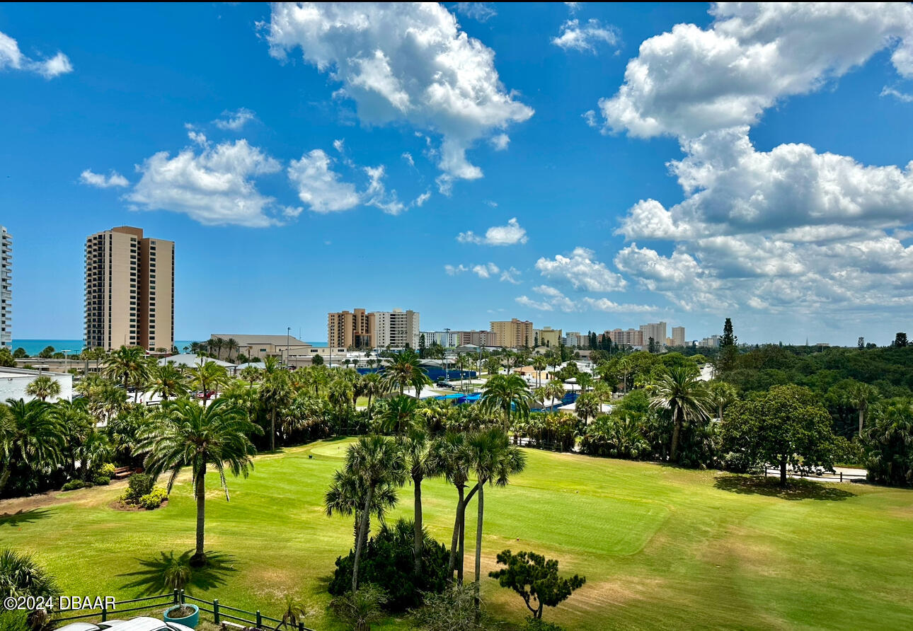 1 Oceans West Boulevard 4B5