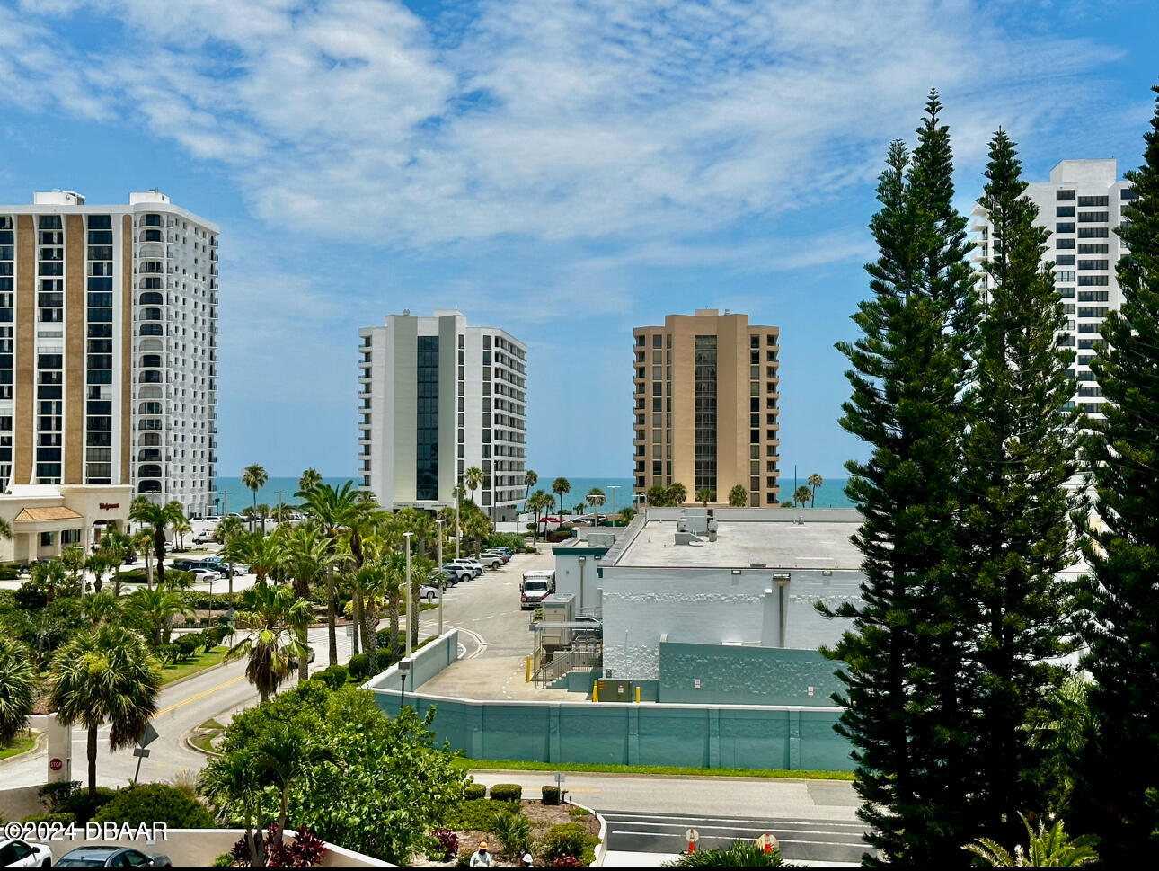 1 Oceans West Boulevard 4B5